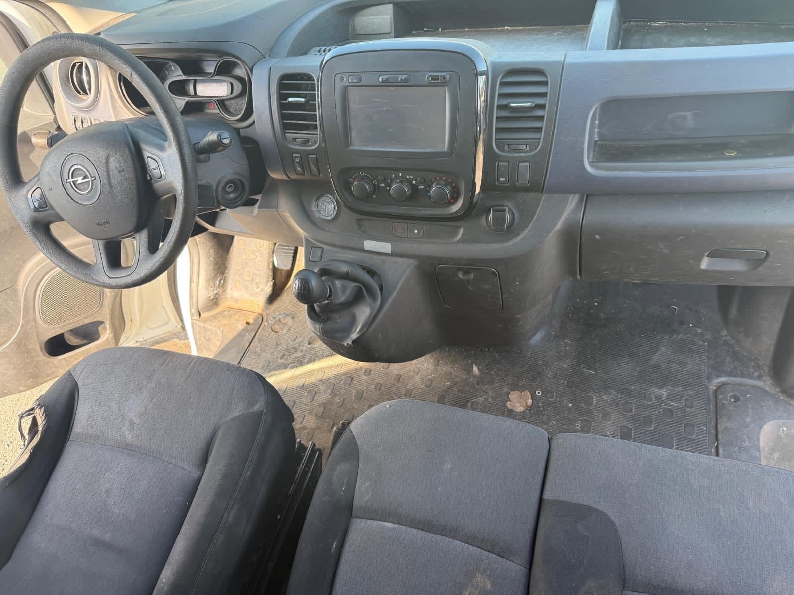 OPEL Vivaro 1.6 CDTI 2.7t L1H1-image-6