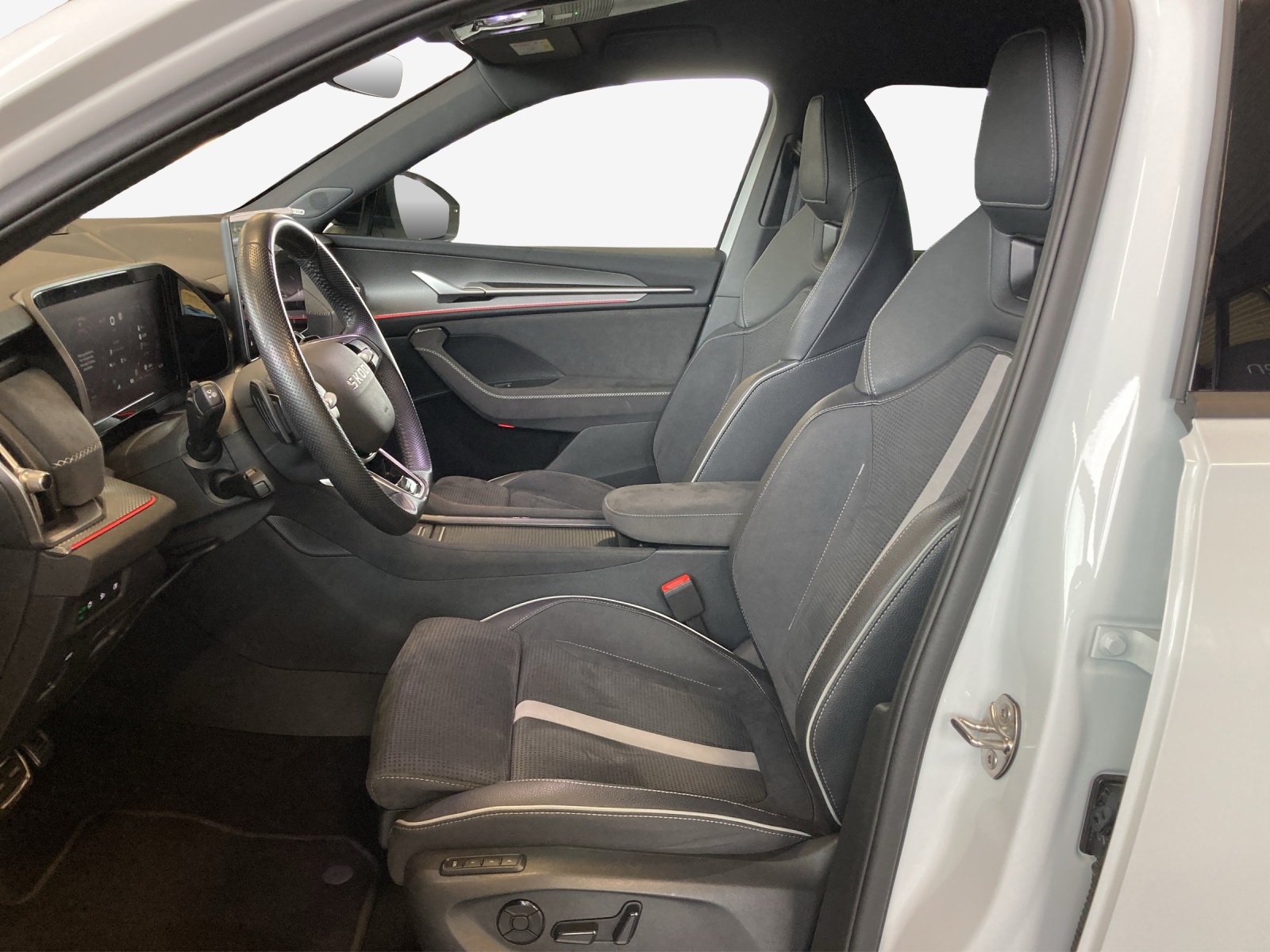 SKODA Kodiaq 1.5 TSI PHEV Sportline-image-7