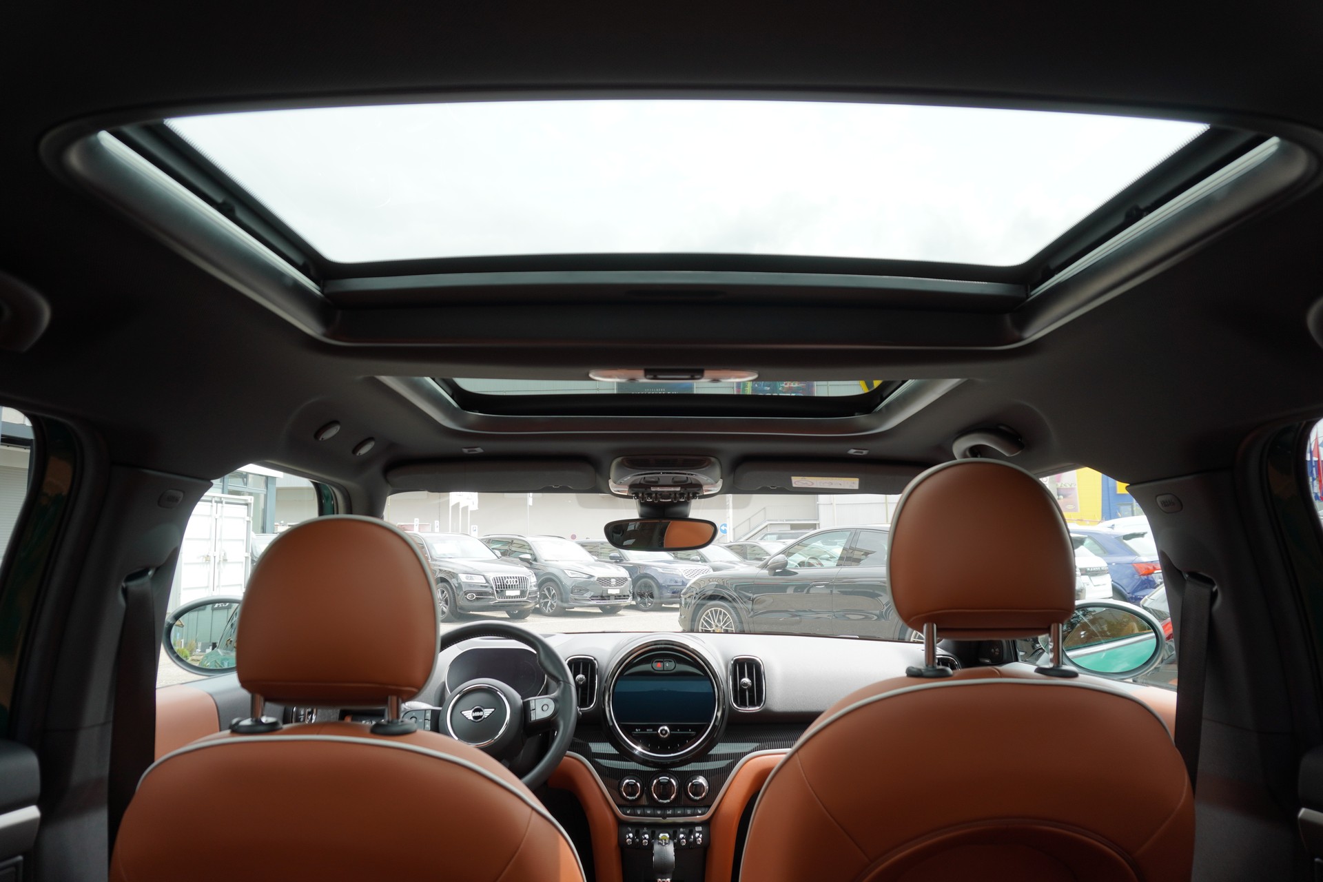 MINI Countryman Cooper SE Trafalgar ALL4 PHEV Steptronic-image-11