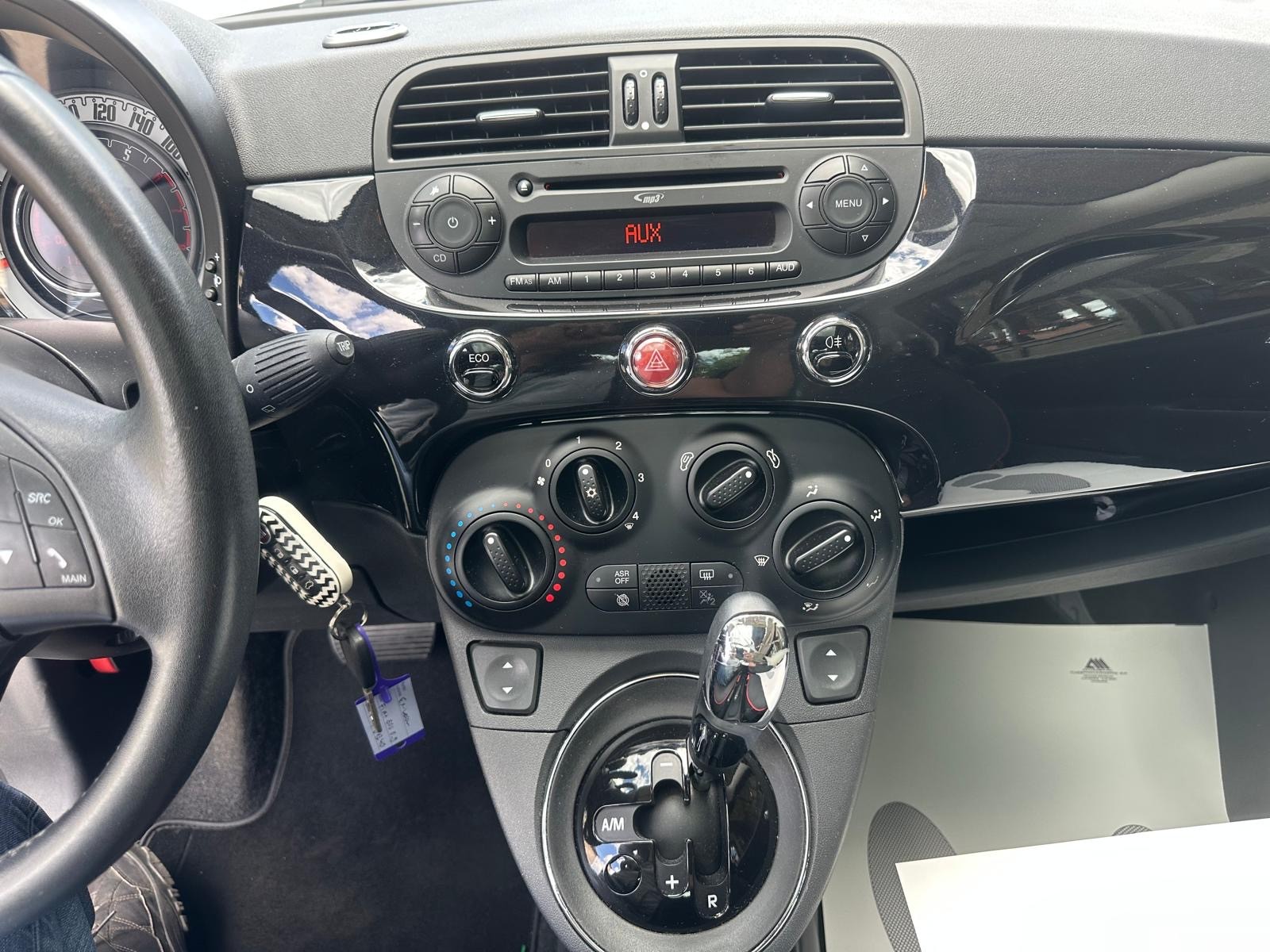 FIAT 500 0.9 Twinair Turbo Lounge Dualogic-image-8