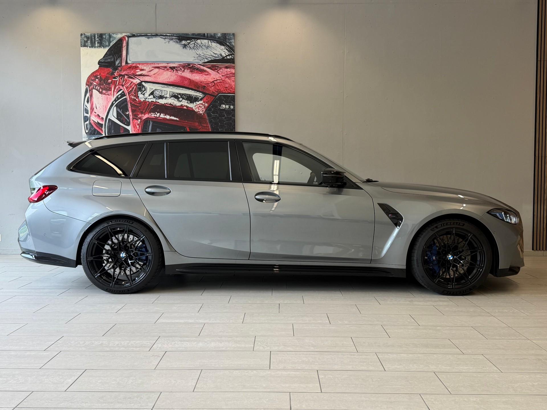 BMW M3 Touring xDrive Competition M-image-5