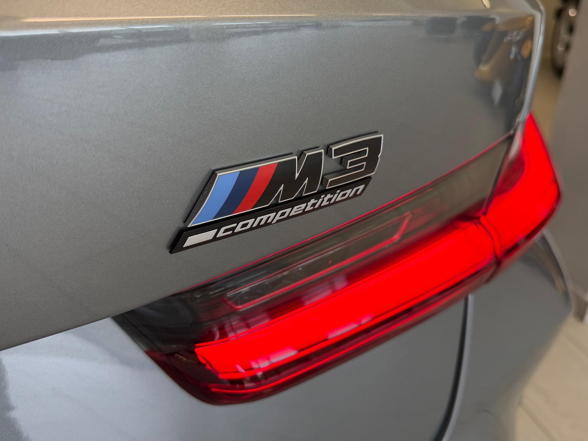 BMW M3 Touring xDrive Competition M-image-23