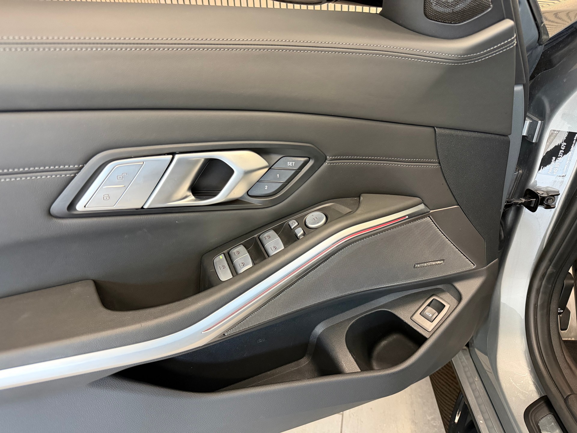 BMW M3 Touring xDrive Competition M-image-17