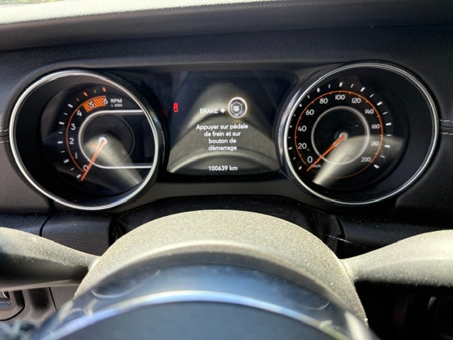 JEEP Gladiator 3.0 V6 Launch Edition-image-9