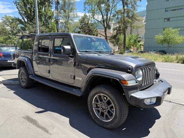 JEEP Gladiator 3.0 V6 Launch Edition-image-1