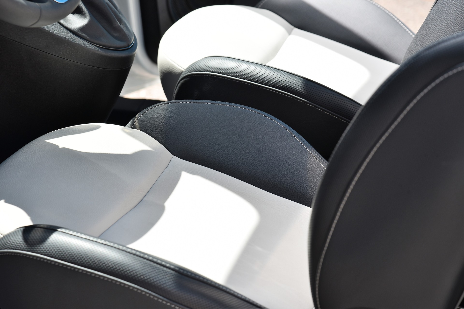 FIAT 500C 1.0 N3 MildHybrid Dolcevita-image-13