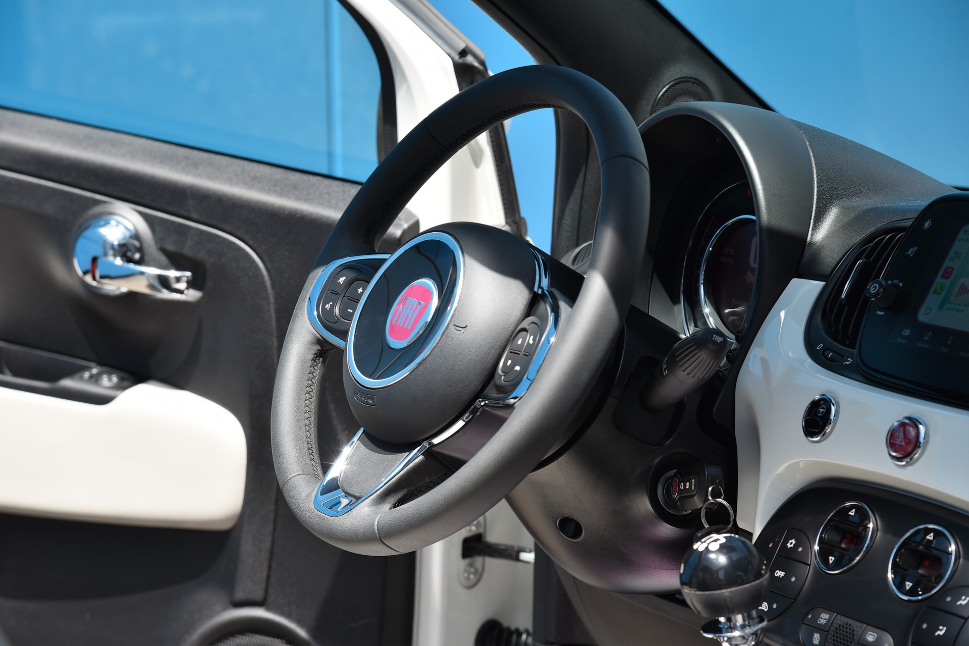 FIAT 500C 1.0 N3 MildHybrid Dolcevita-image-3