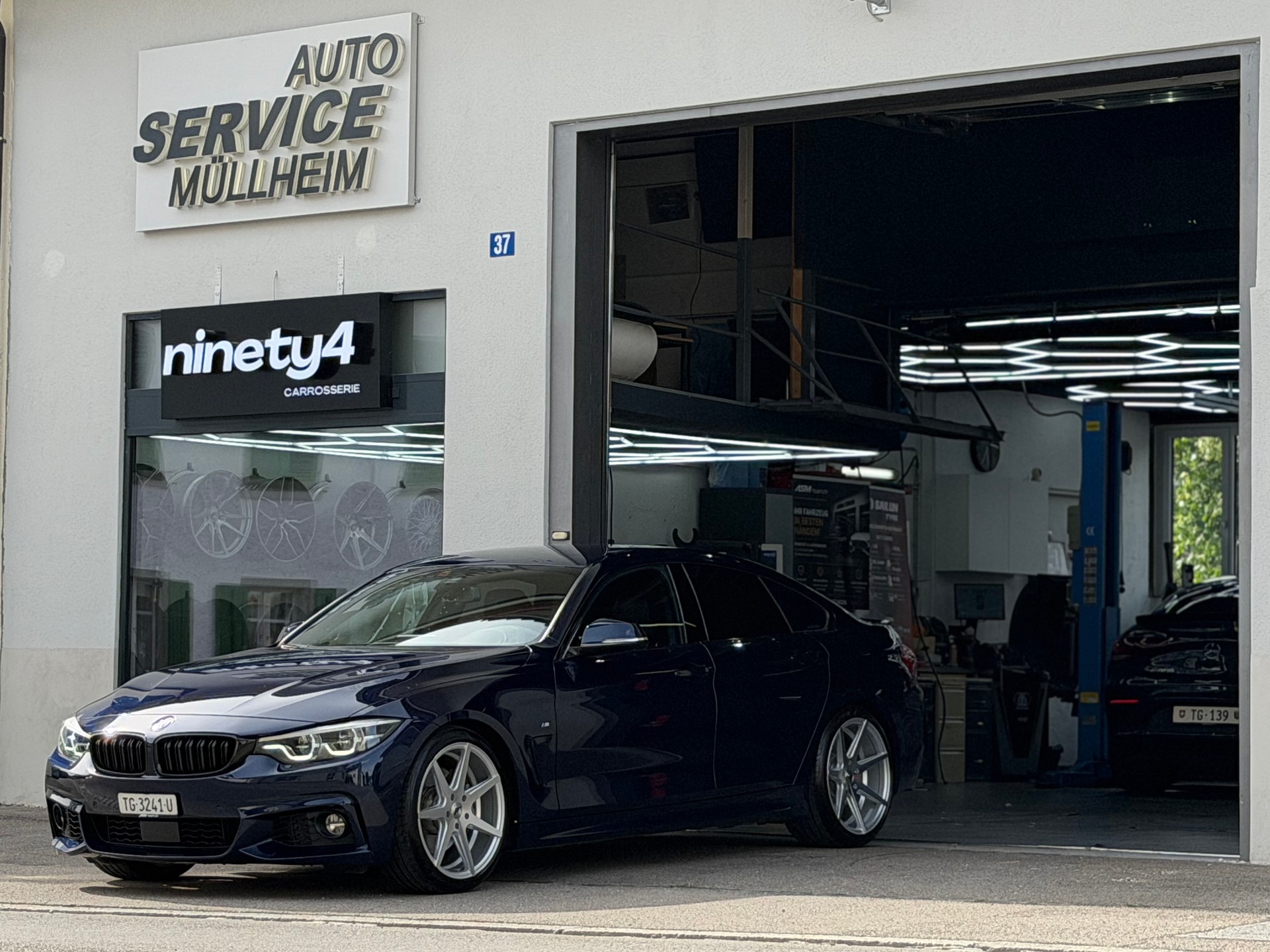 BMW 440i GranCoupé xDrive Steptronic | Automat | CH-Fahrzeug | Frisch MFK | Garantie | Sportfahrwerk | 19* JapanRace |-image-2