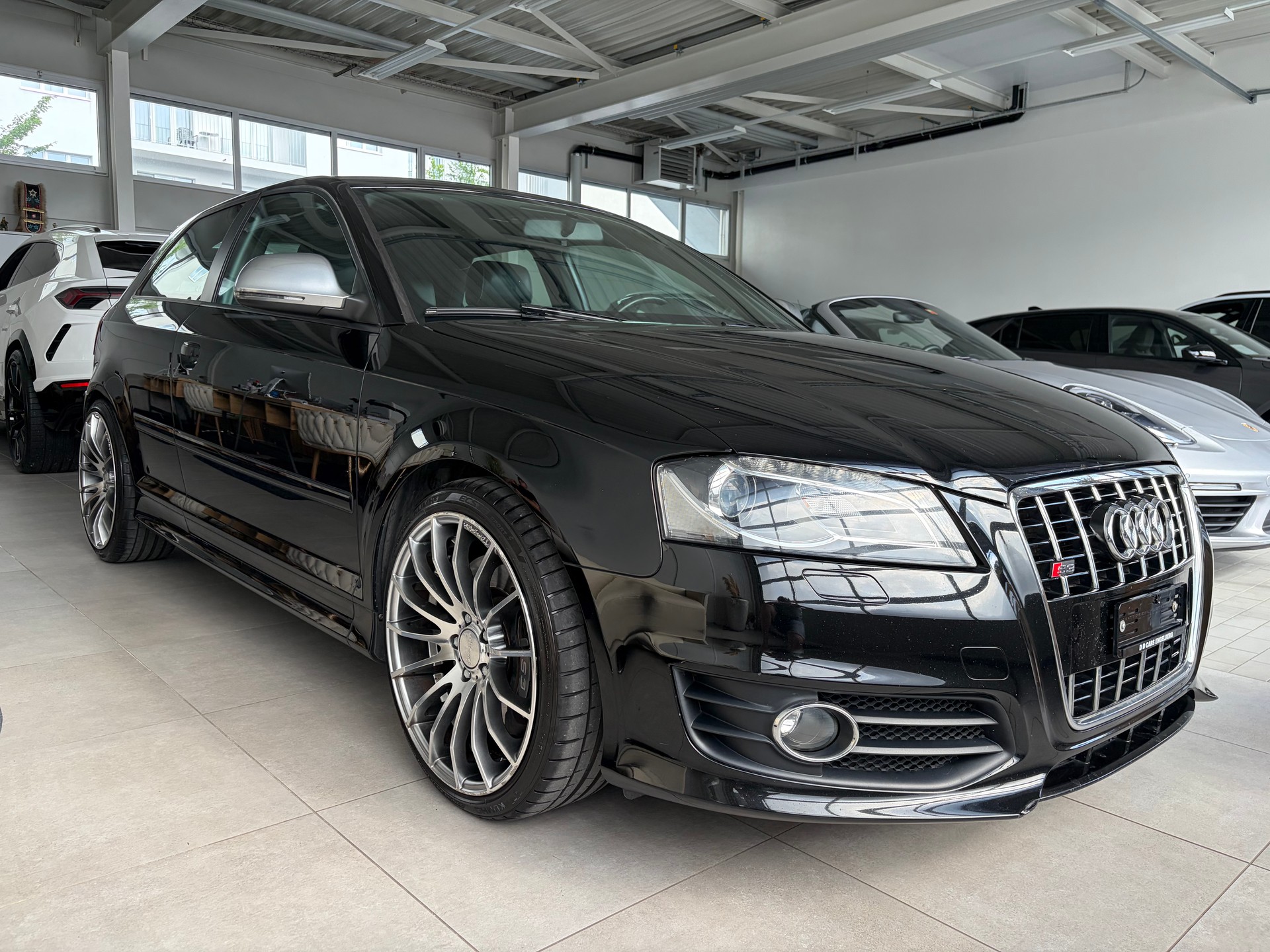 AUDI S3 2.0 TFSI quattro-image-3