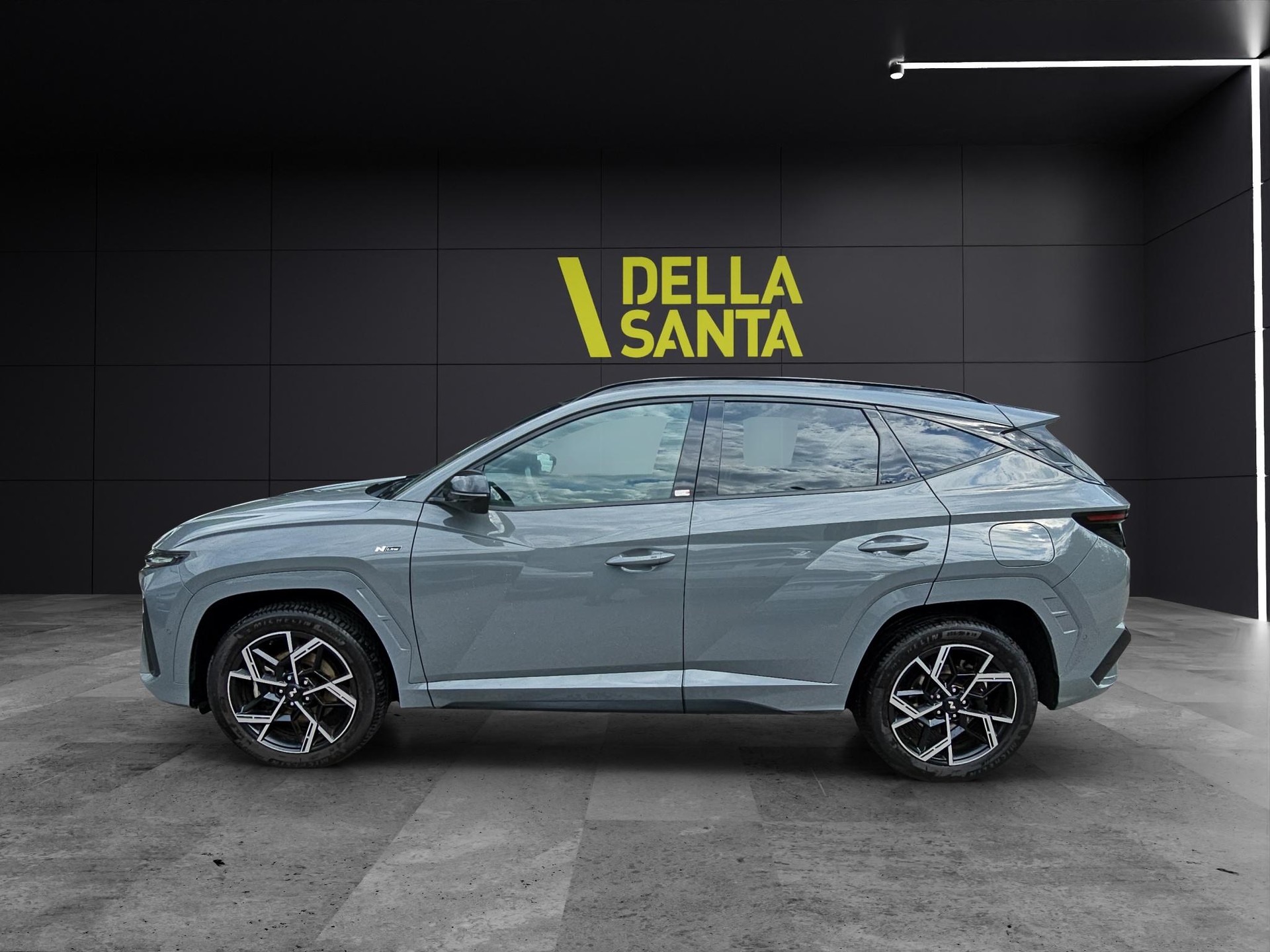 HYUNDAI Tucson 1.6 T-GDi HEV N-Line LUX.pack 4WD-showroom-element-1