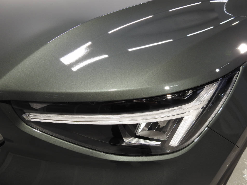 VOLVO XC40 2.0 B3 MH Core-image-11