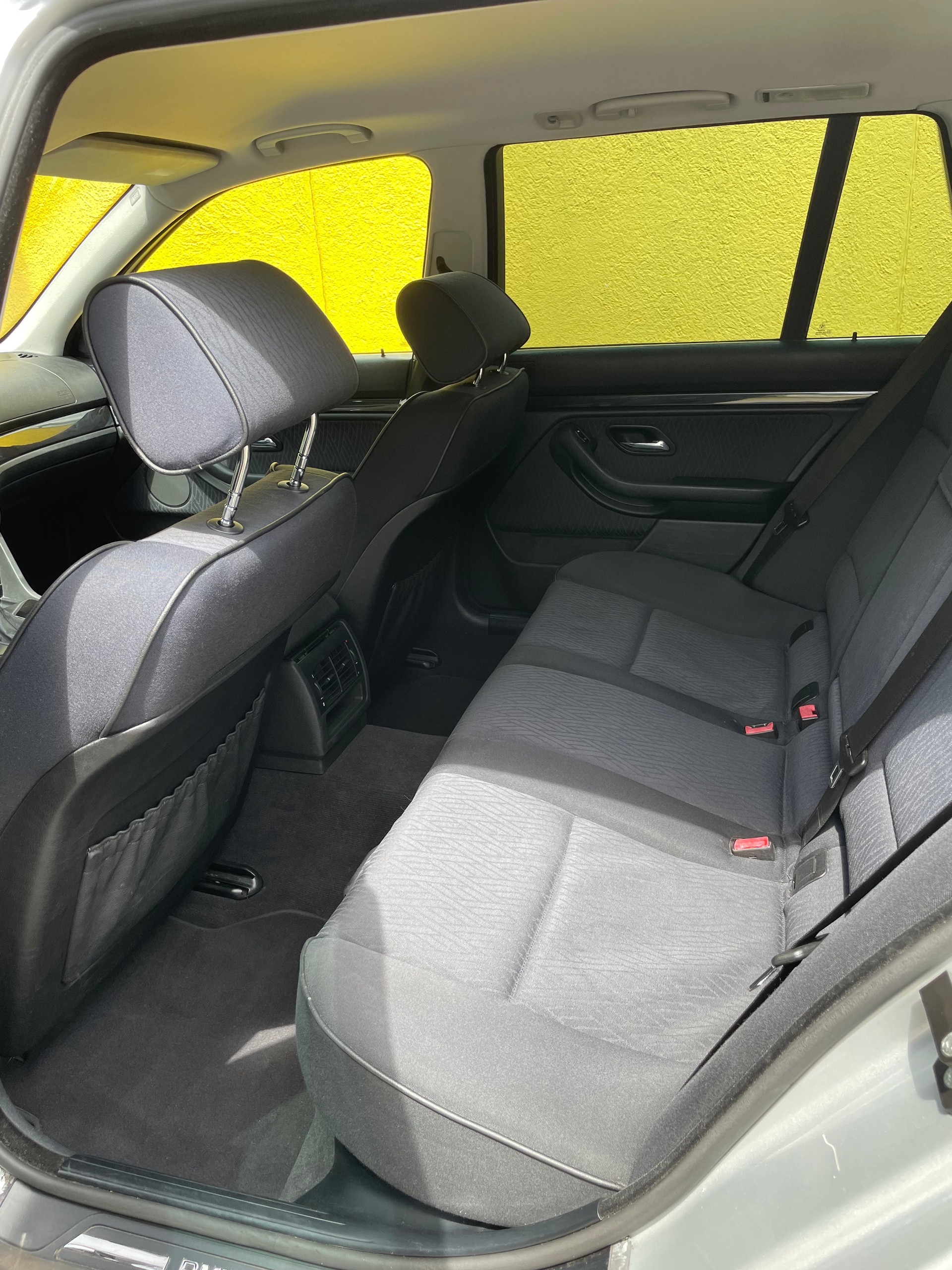 BMW E39 520iA Touring-image-3