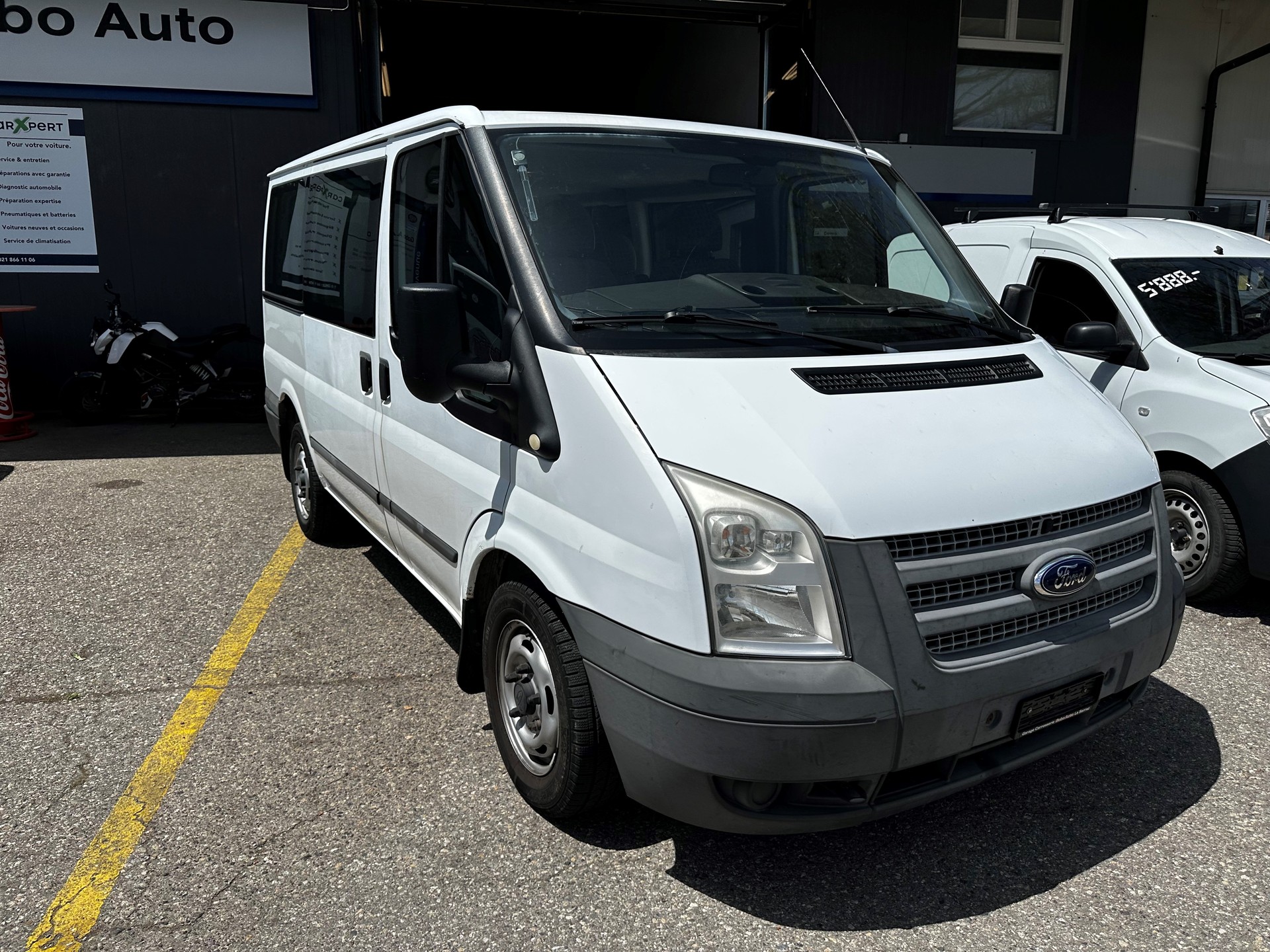 FORD 100 T280-image-1