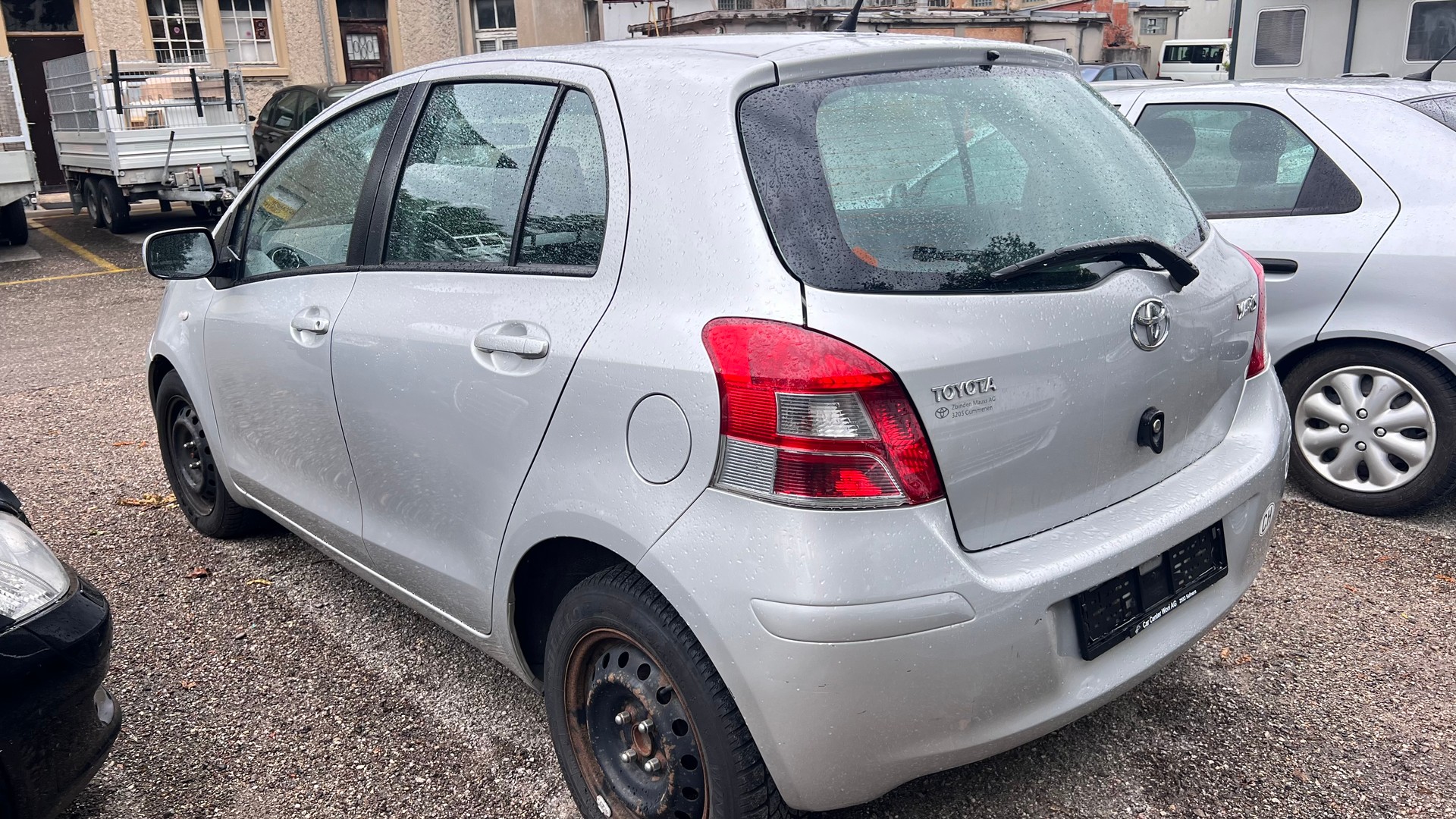 TOYOTA Yaris 1.33 Linea Luna-image-3