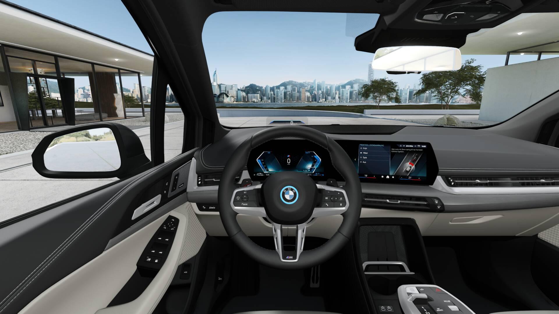 BMW 230e xDrive Active Tourer-image-12