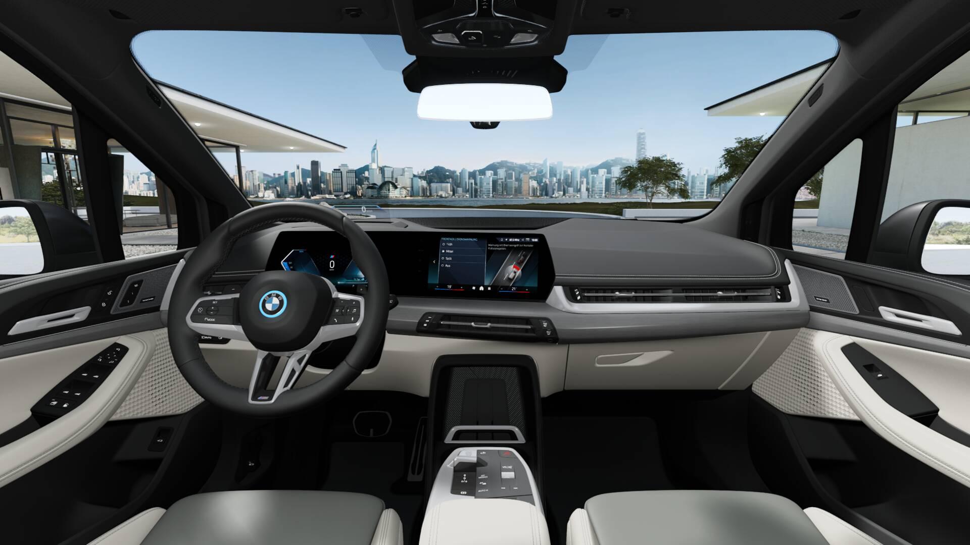 BMW 230e xDrive Active Tourer-image-8