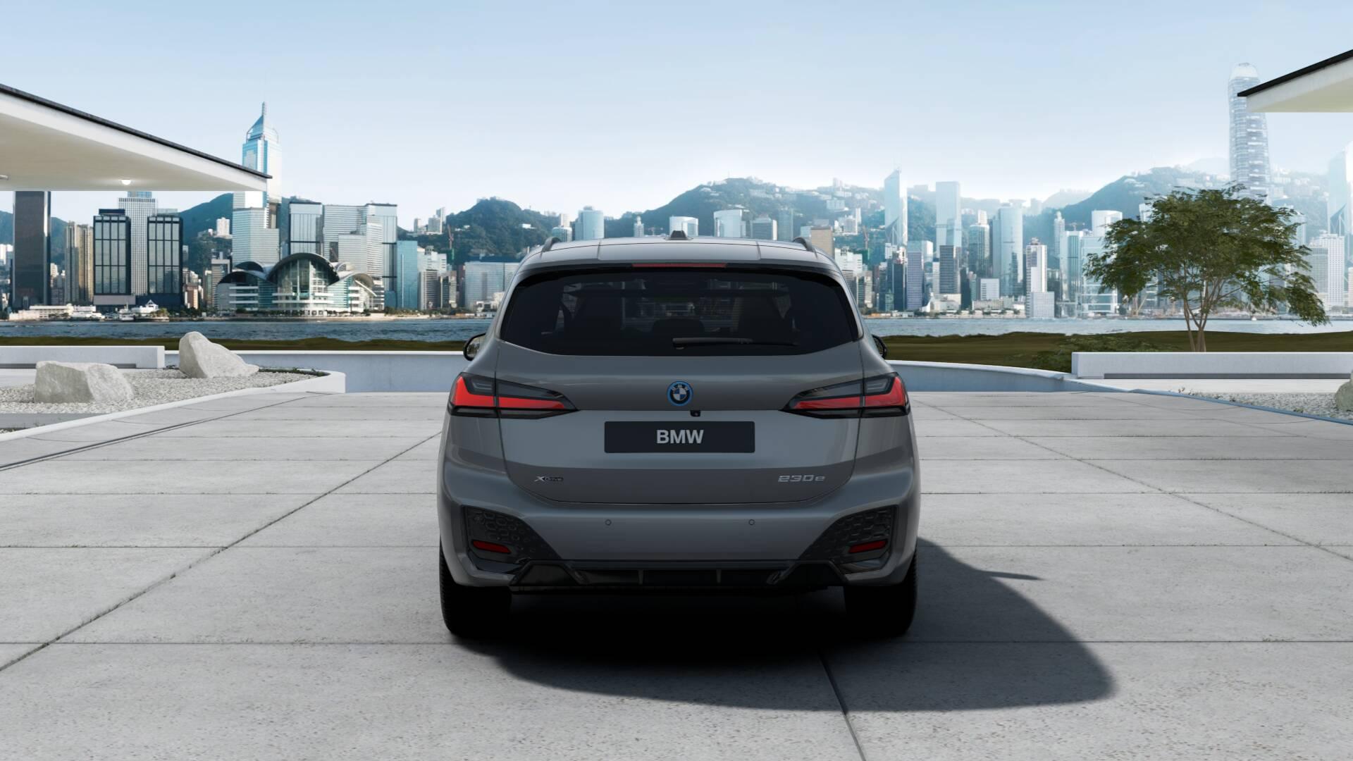 BMW 230e xDrive Active Tourer-image-4