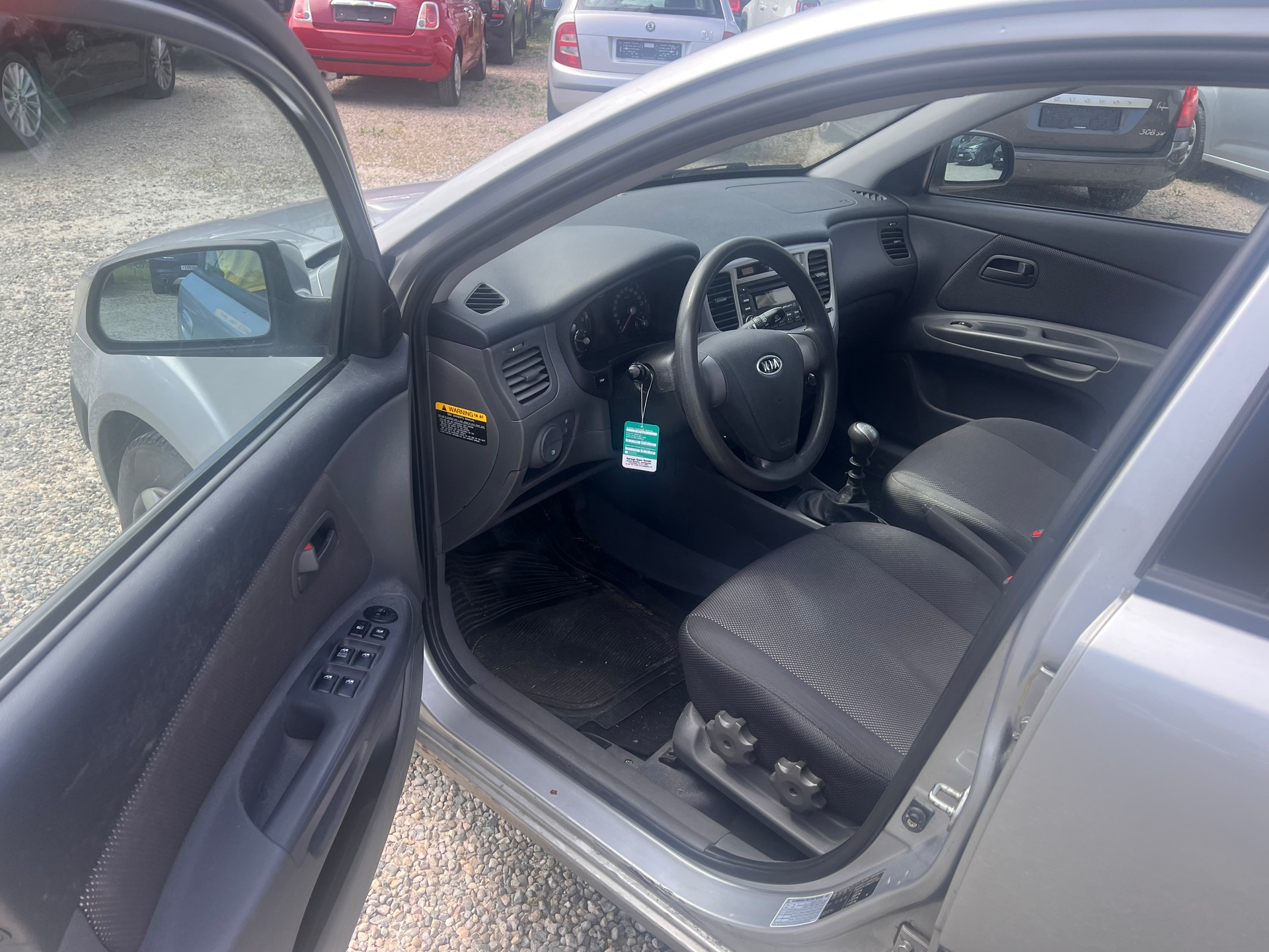 KIA Rio 1.4 16V Trend-image-10