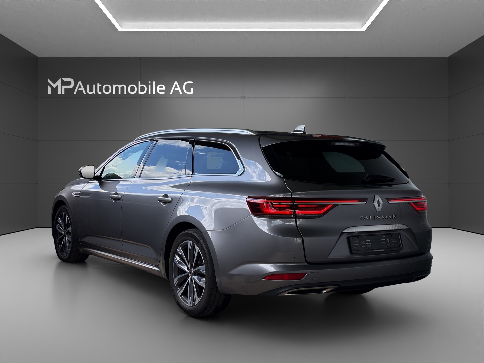 RENAULT Talisman Grandtour 2.0 Blue dCi Intens EDC-image-4
