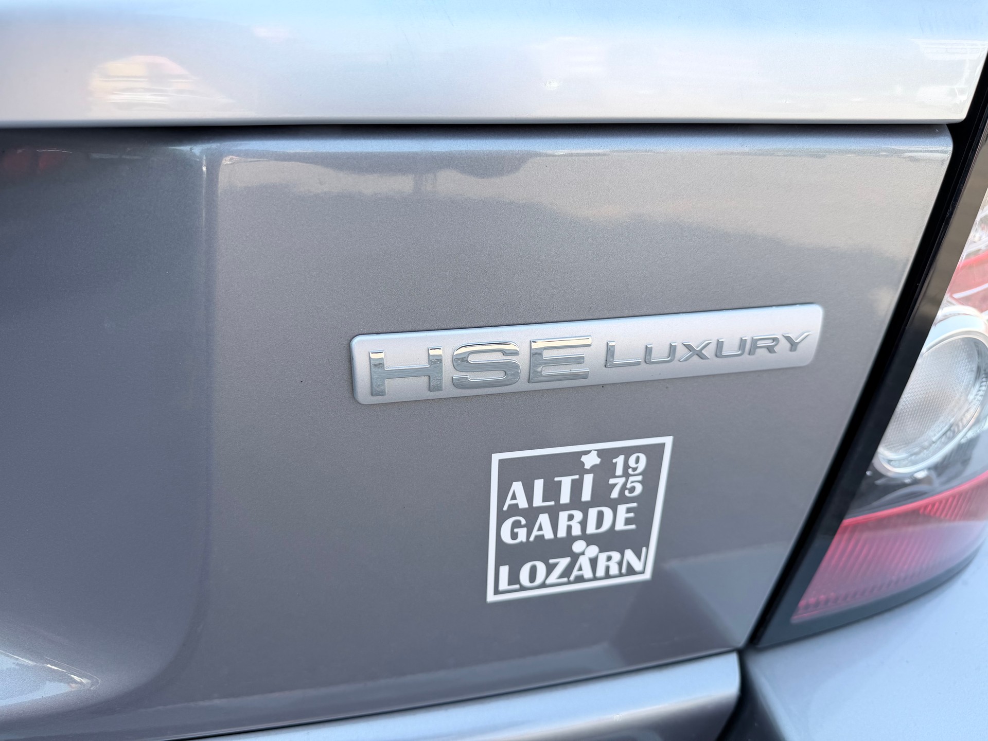 LAND ROVER Range Rover Sport 3.0 TDV6 HSE Luxury-image-10