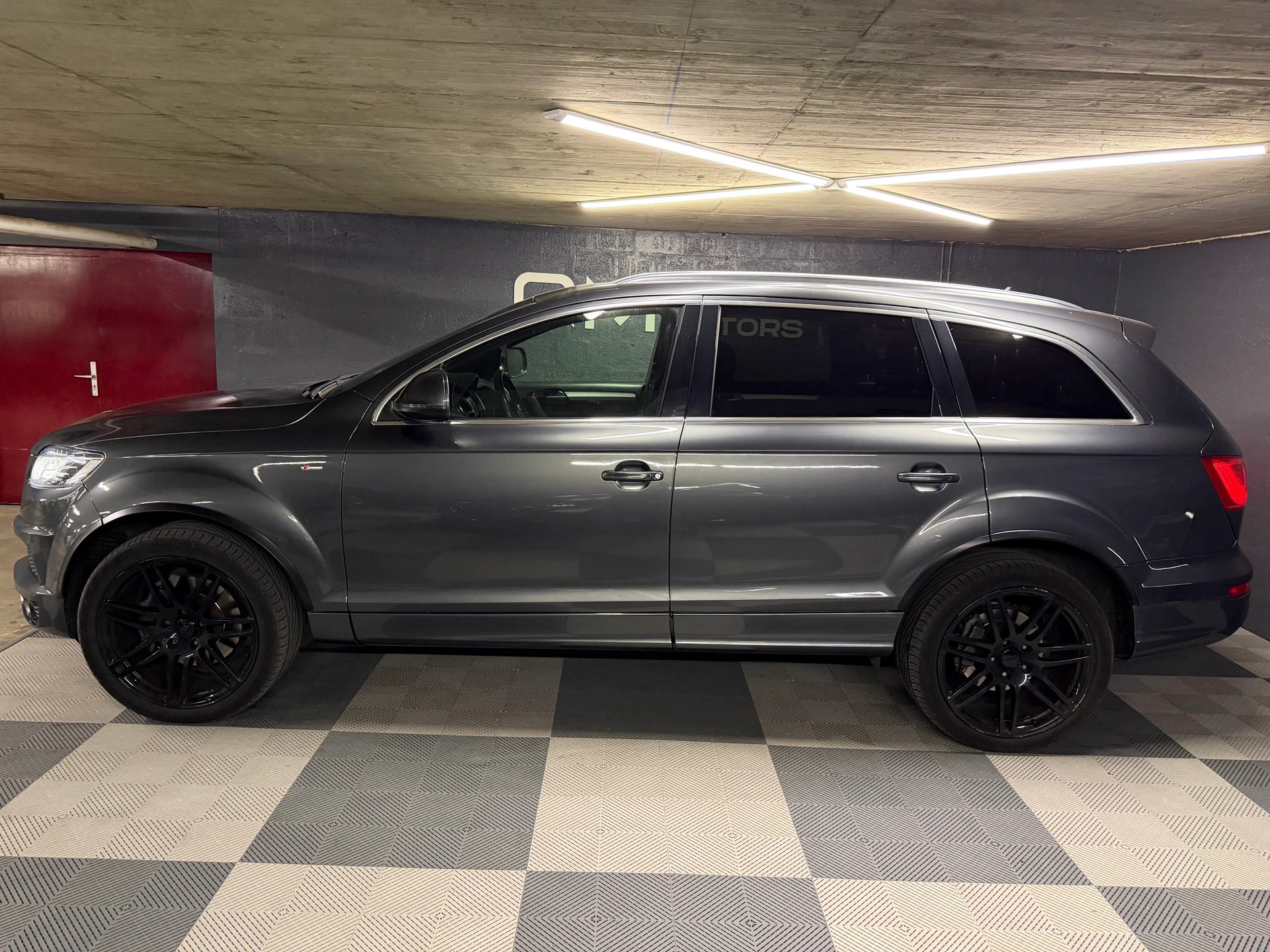 AUDI Q7 3.0 TDI addBlue quattro tiptronic-image-5