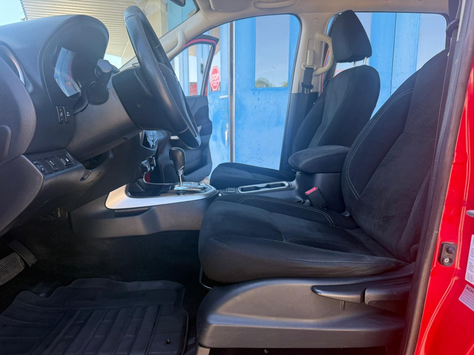 NISSAN Navara Double Cab Tekna 2.3 dCi 4WD Automatic-image-6
