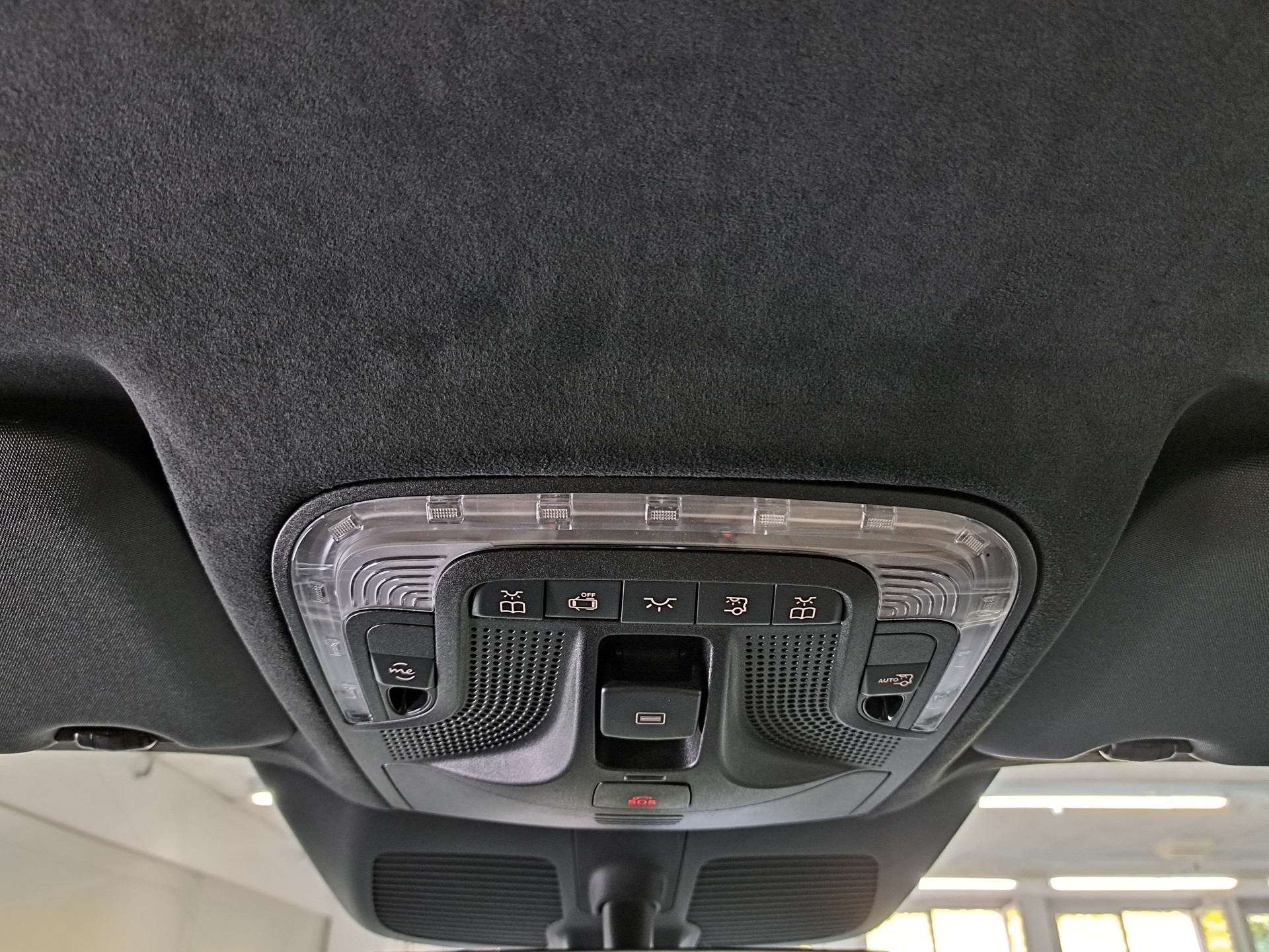 MERCEDES-BENZ V 300 d 4MATIC EXCLUSIVE 3200mm L-image-9