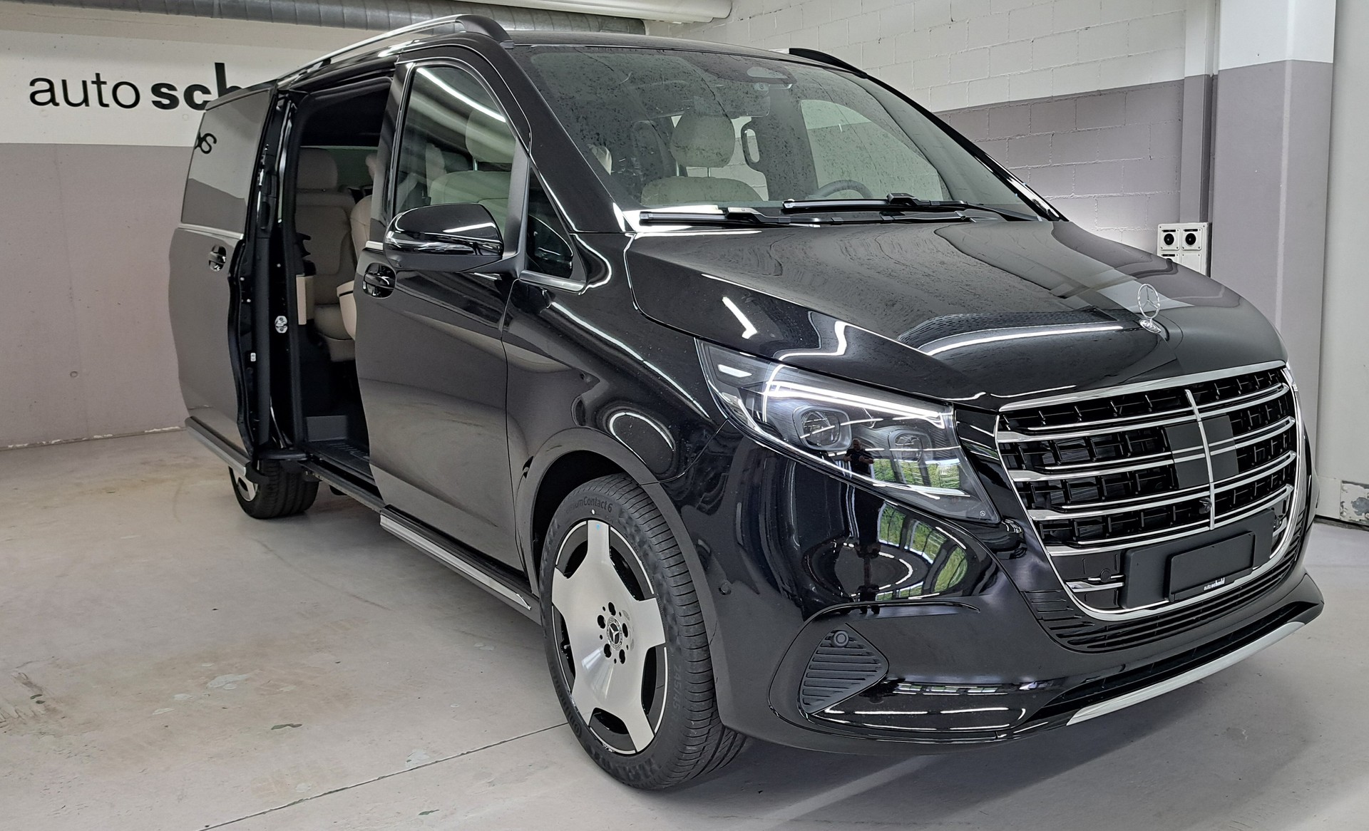 MERCEDES-BENZ V 300 d 4MATIC EXCLUSIVE 3200mm L-image-0