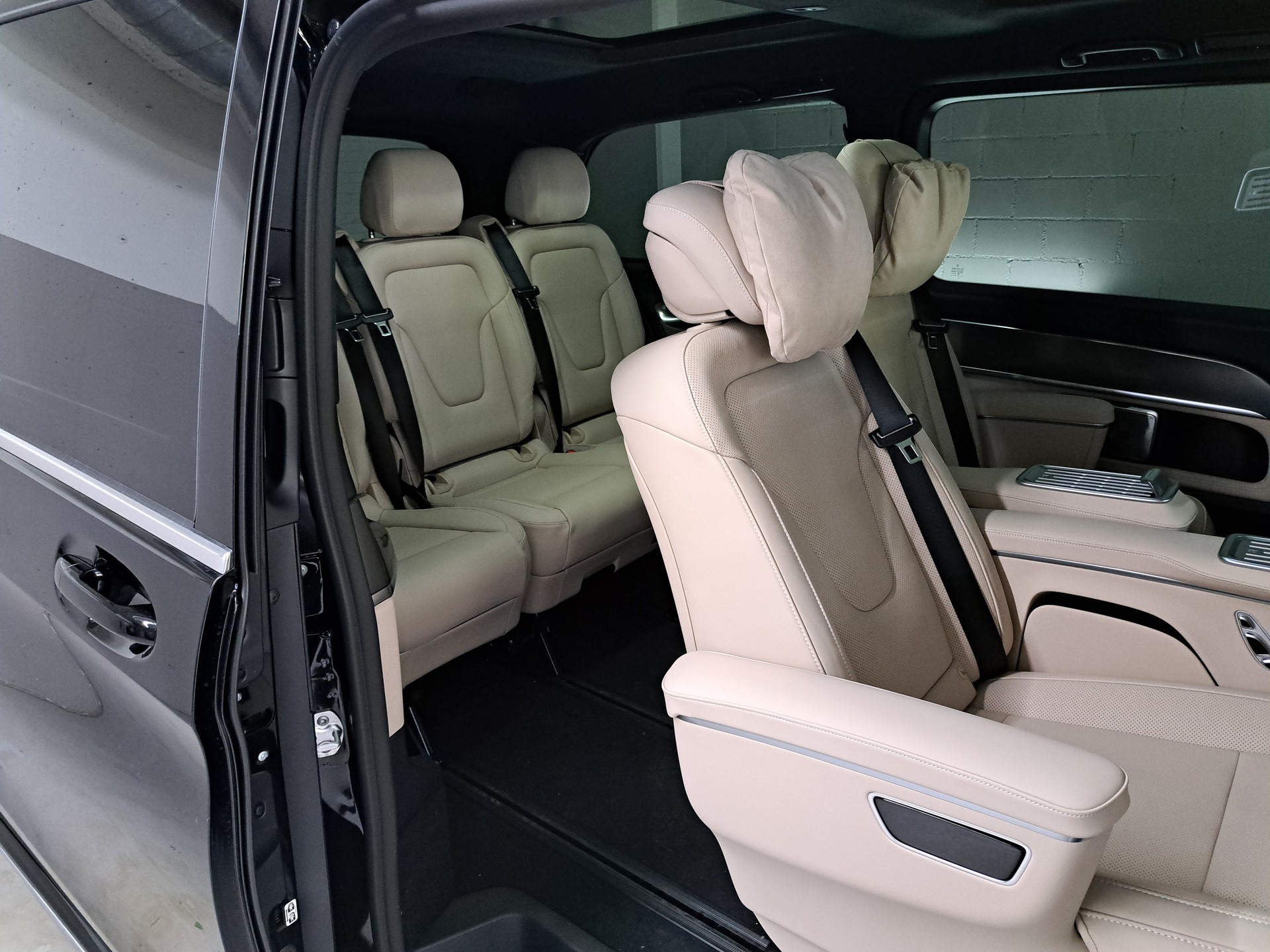 MERCEDES-BENZ V 300 d 4MATIC EXCLUSIVE 3200mm L-image-12