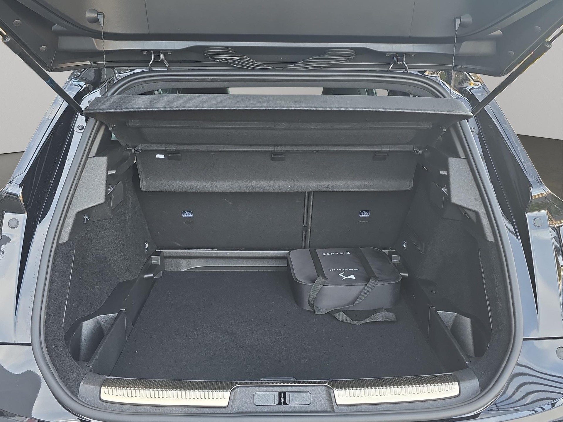 DS AUTOMOBILES 7 1.6 E-Tense Pallas 4x4-image-7