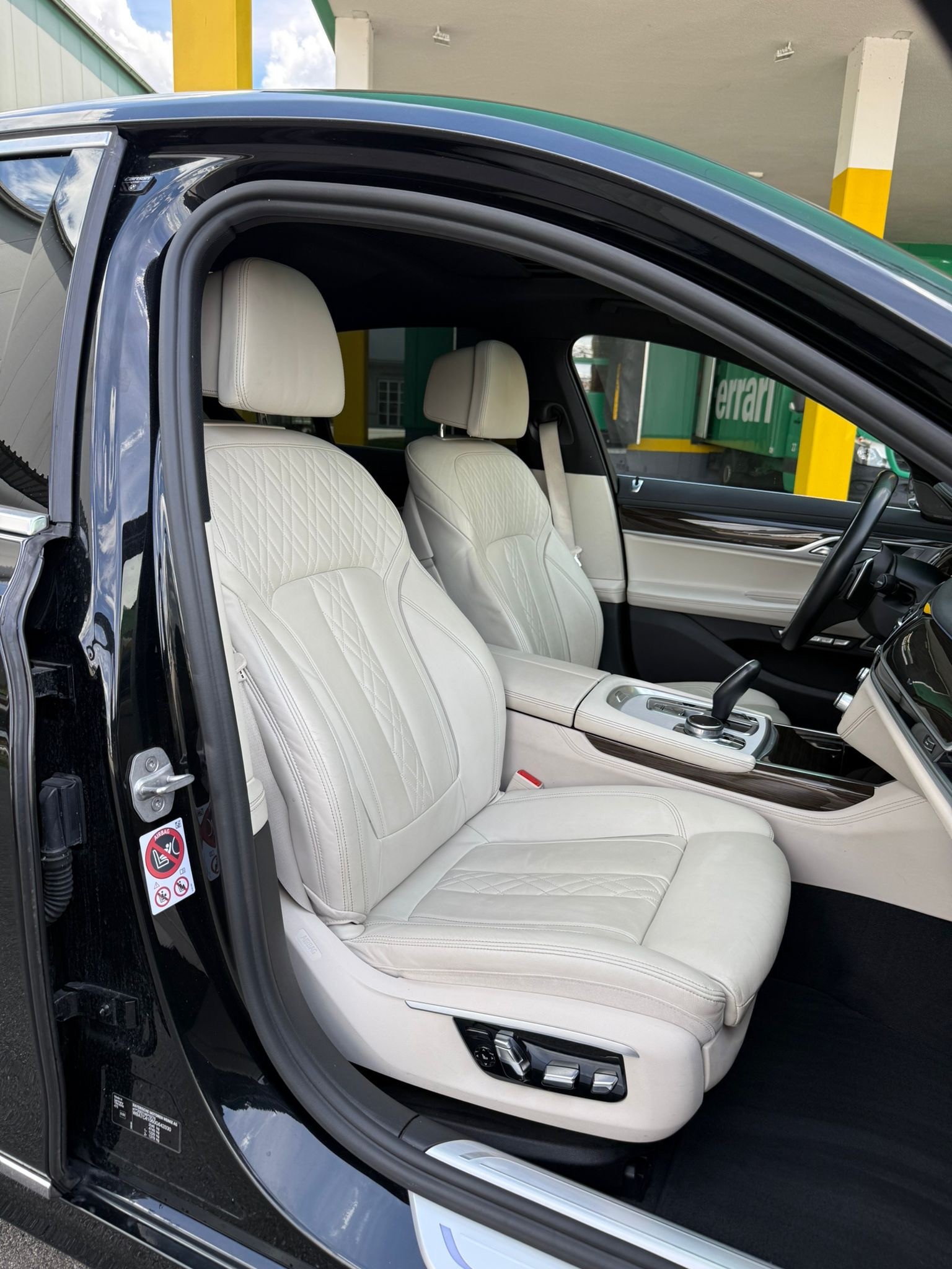 BMW 730d xDrive Steptronic-image-14