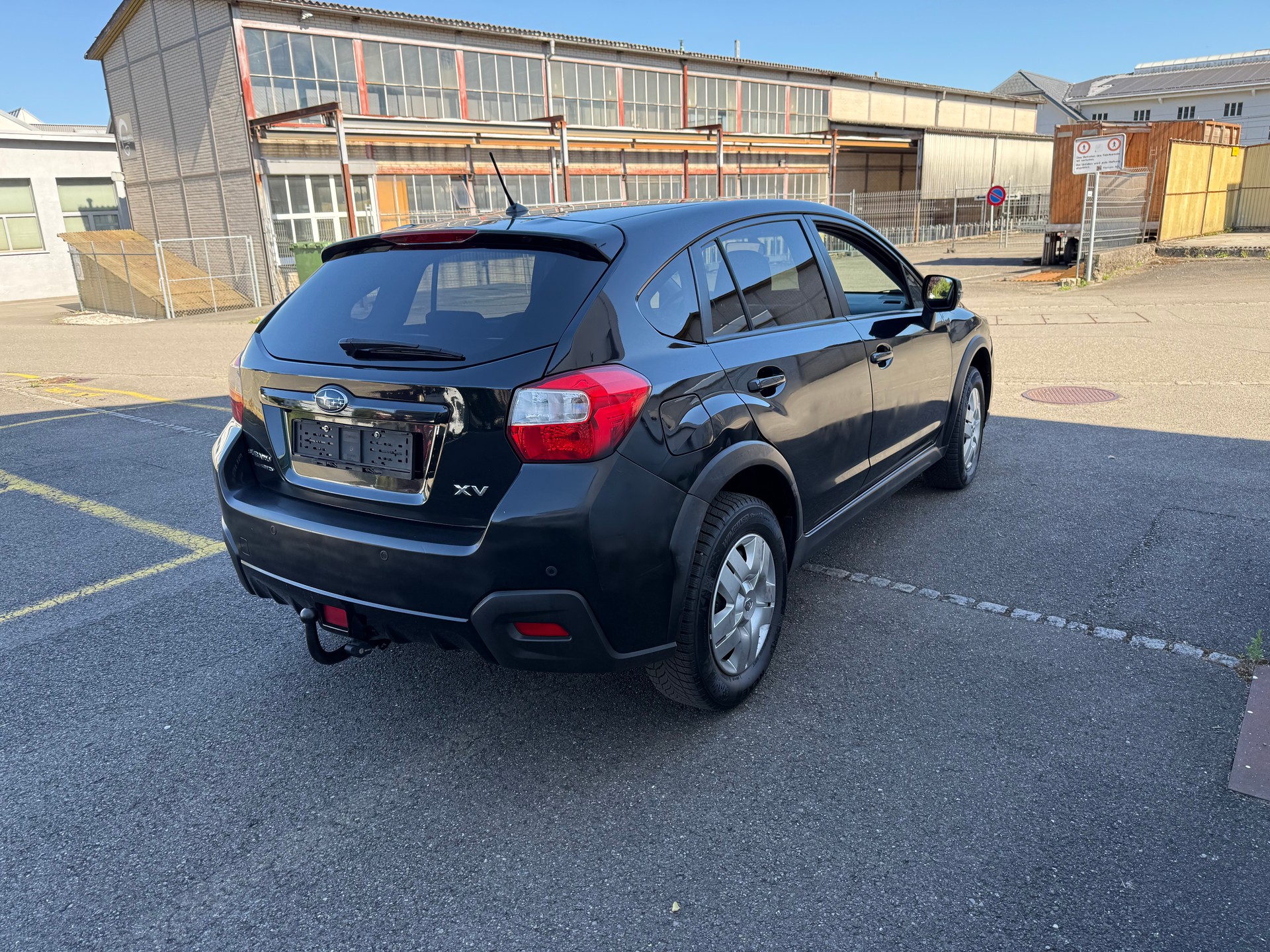 SUBARU XV 1.6 Swiss Two AWD CVT-image-3