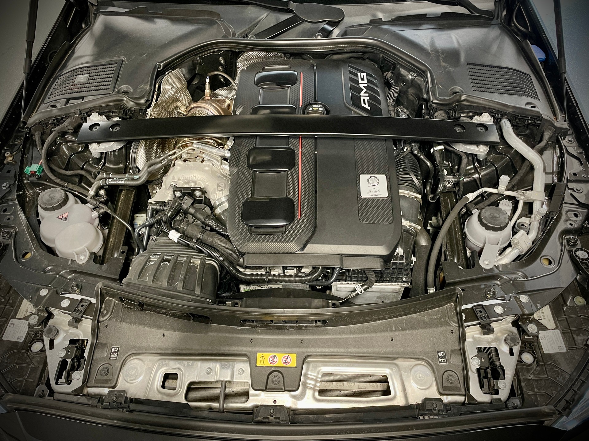 MERCEDES-BENZ C 63 AMG S E Performance-image-18