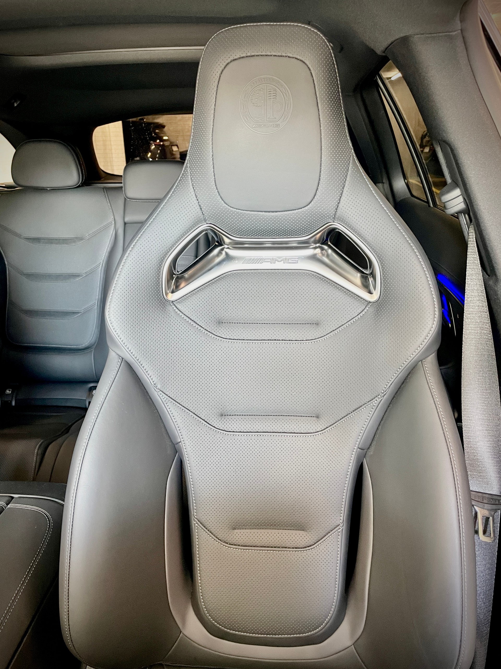 MERCEDES-BENZ C 63 AMG S E Performance-image-13