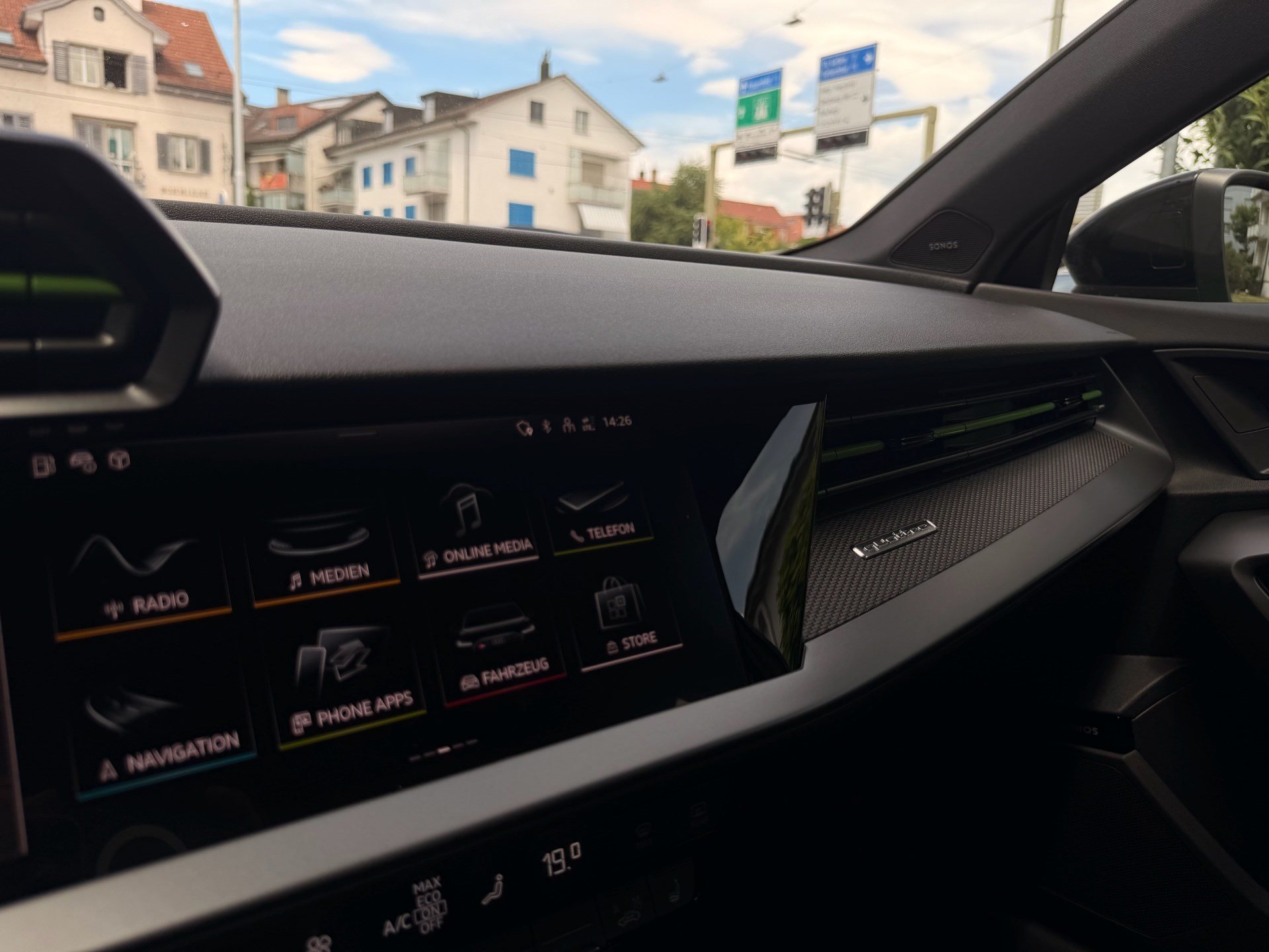 AUDI RS3 SPORTBACK 2.5 400 PS TFSI QUATTRO *** TOP AUSSTATTUNG ***-image-25