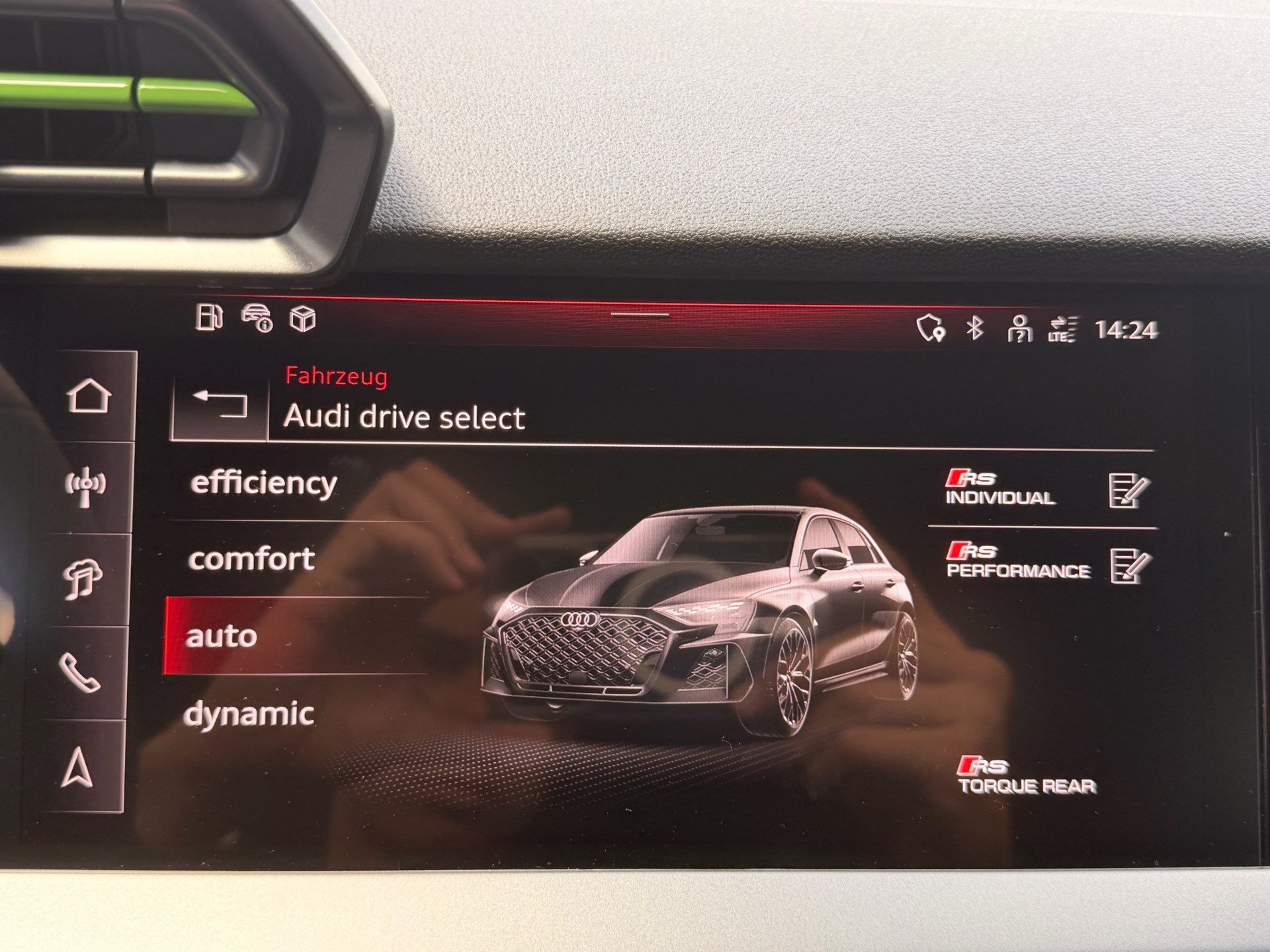 AUDI RS3 SPORTBACK 2.5 400 PS TFSI QUATTRO *** TOP AUSSTATTUNG ***-image-14