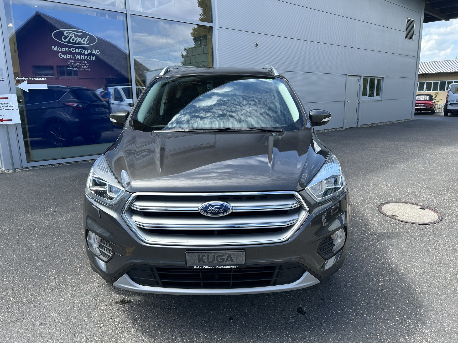 FORD Kuga 2.0 TDCi Business 4WD PowerShift-image-1