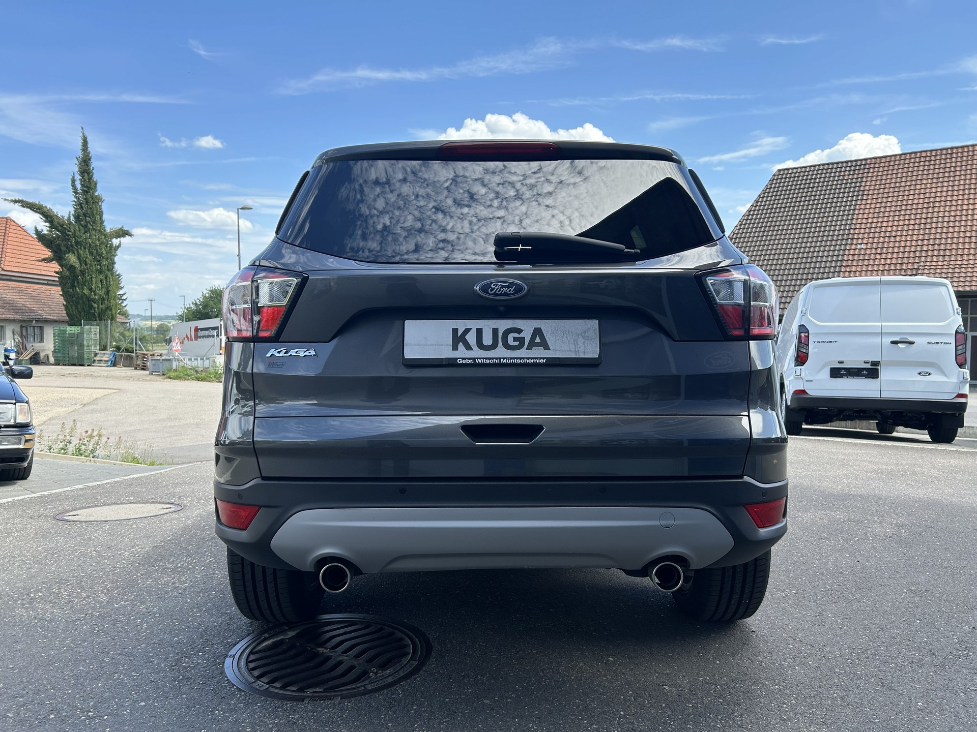 FORD Kuga 2.0 TDCi Business 4WD PowerShift-image-2