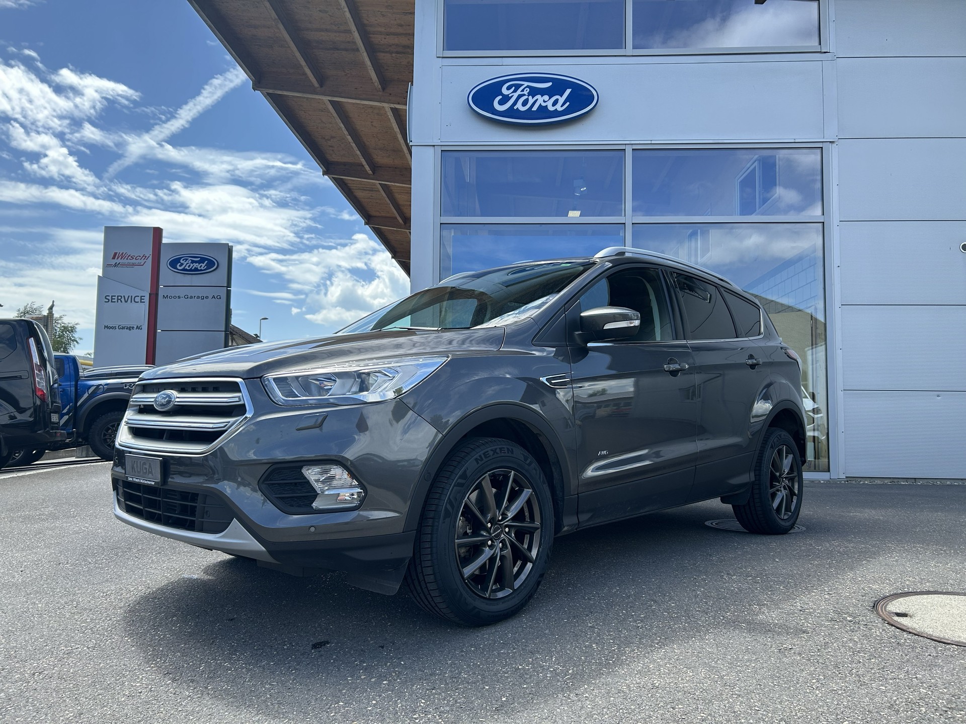 FORD Kuga 2.0 TDCi Business 4WD PowerShift-image-0
