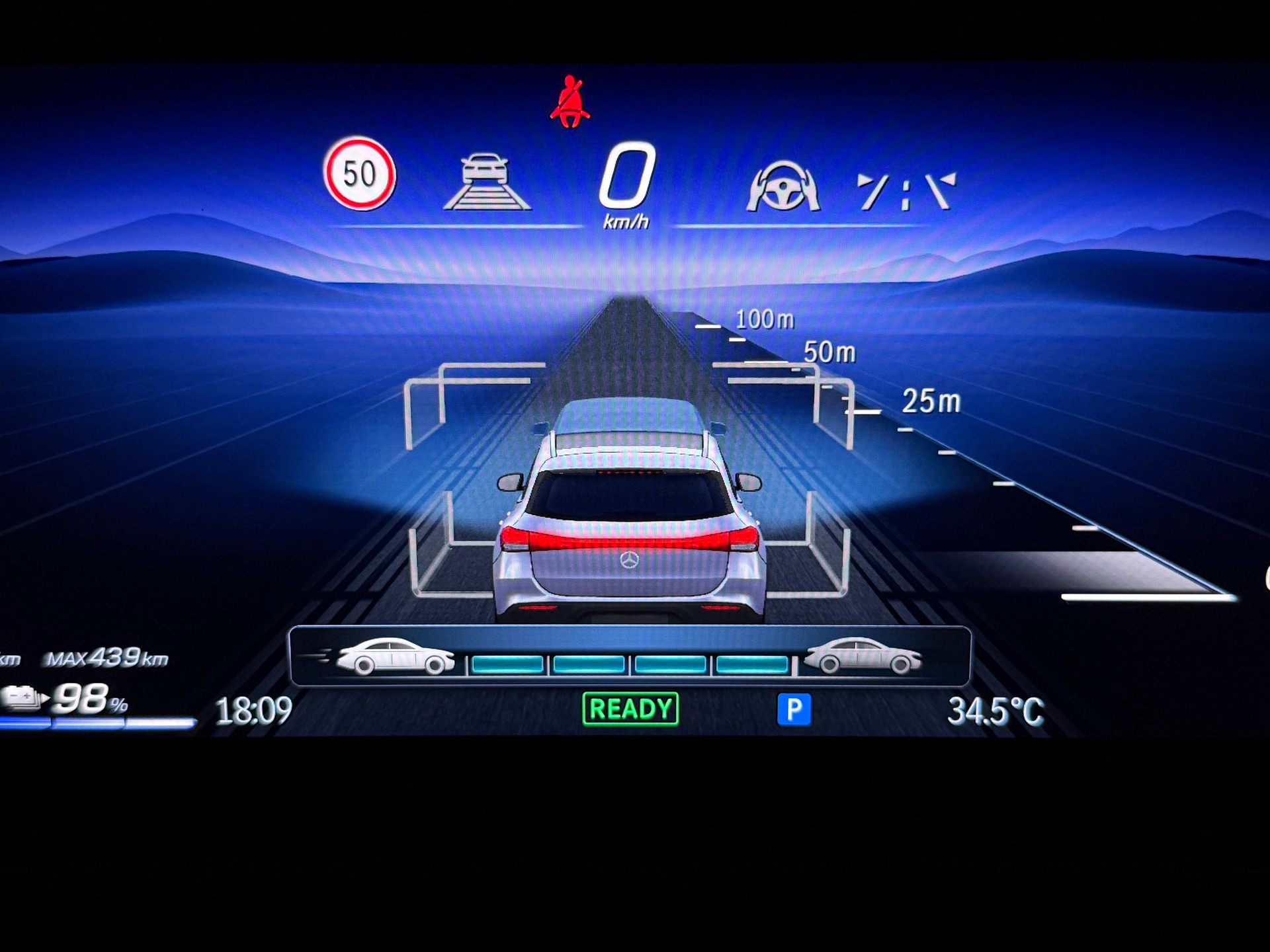 MERCEDES-BENZ EQA 350 AMG Line 4Matic Swiss Star-image-8