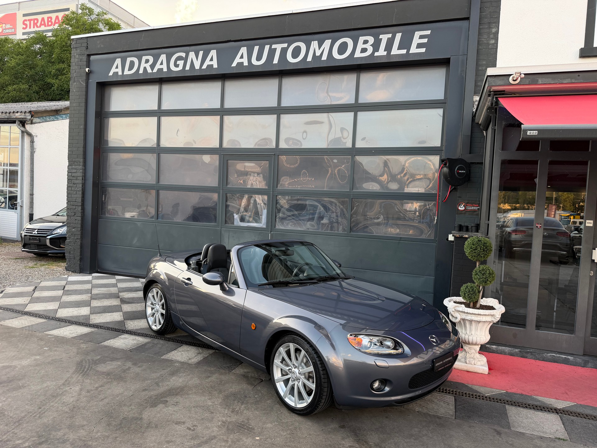 MAZDA MX-5 Roadster-Coupé 2.0i 16V Sport-image-0