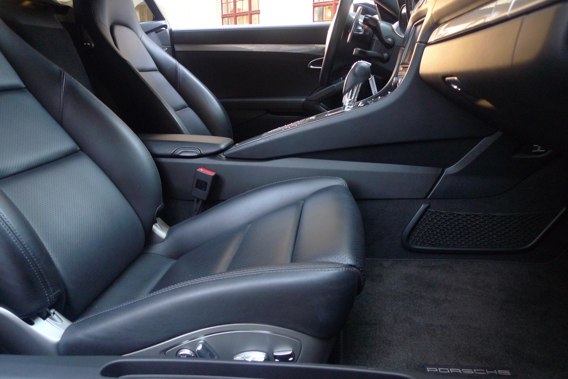 PORSCHE Cayman S 3.4 PDK-image-12