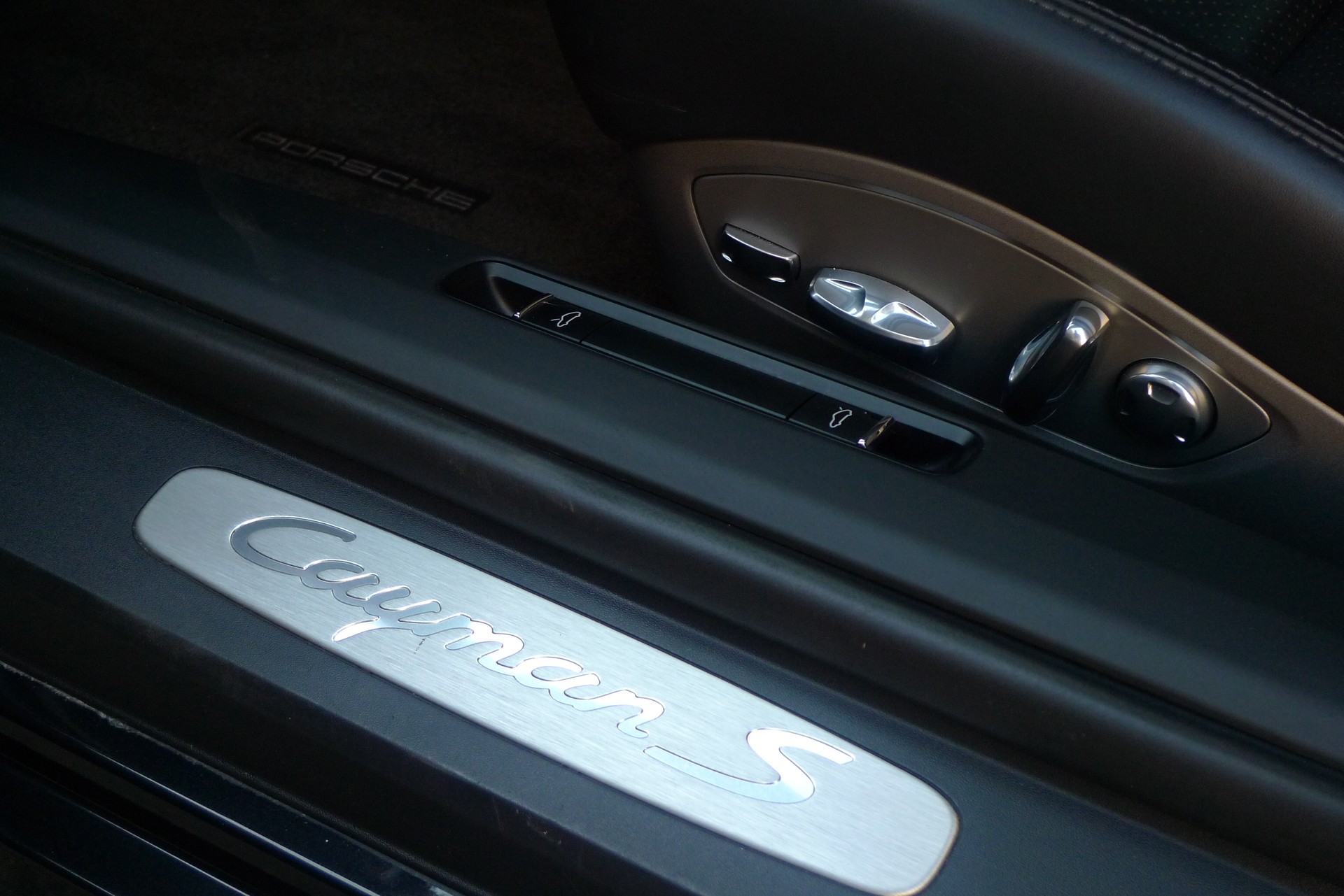 PORSCHE Cayman S 3.4 PDK-image-14