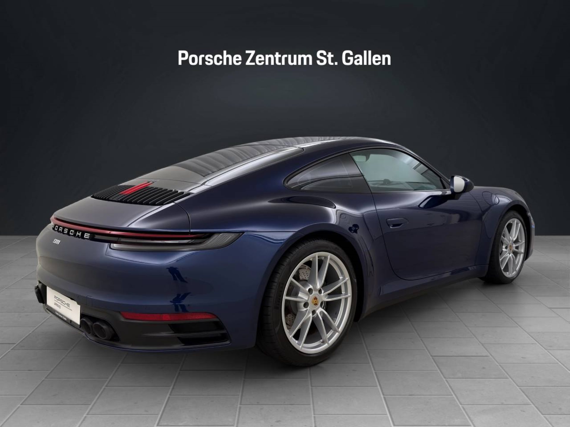 PORSCHE 911 Carrera-image-5