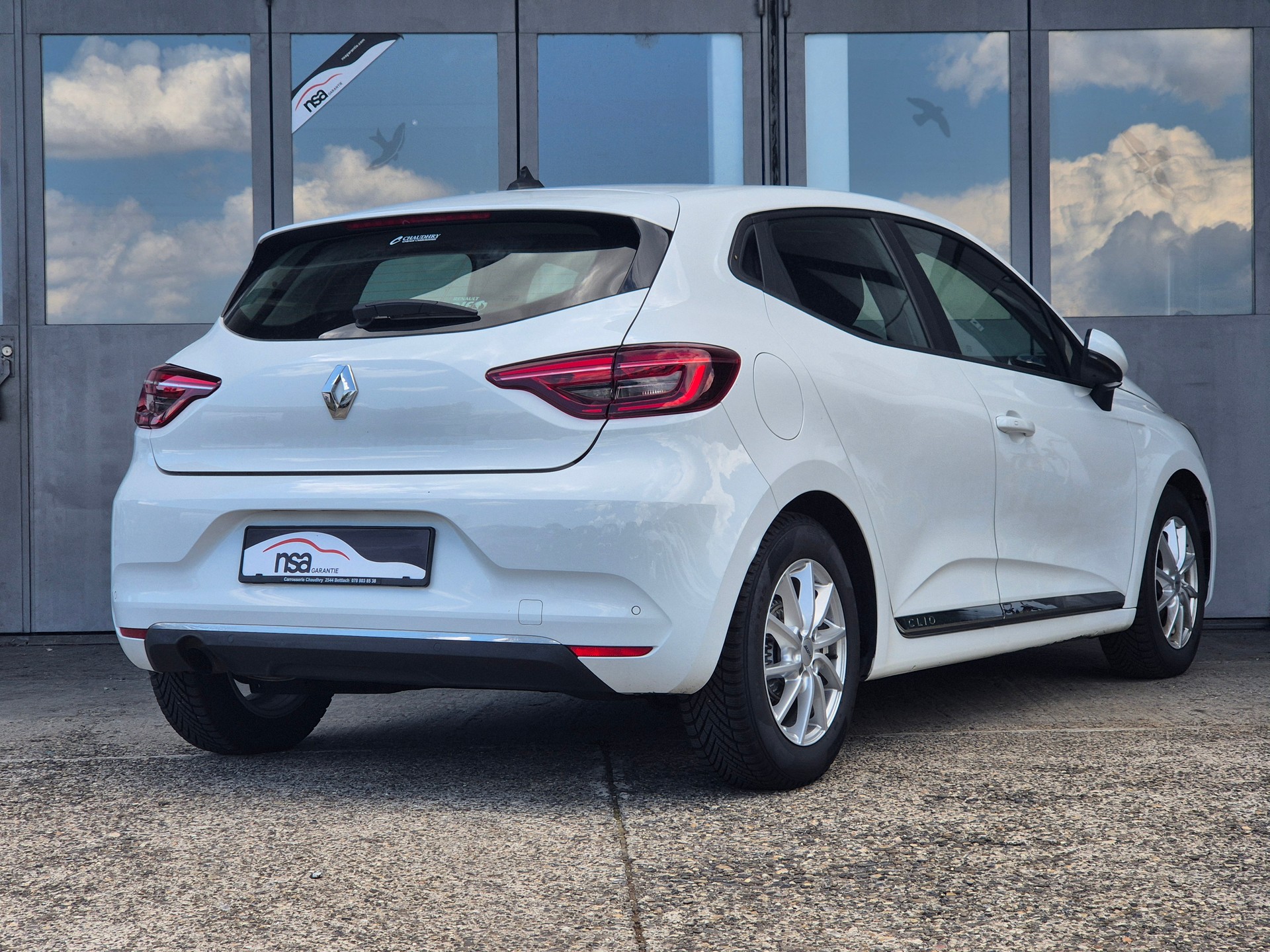 RENAULT Clio 1.0 Business-image-5