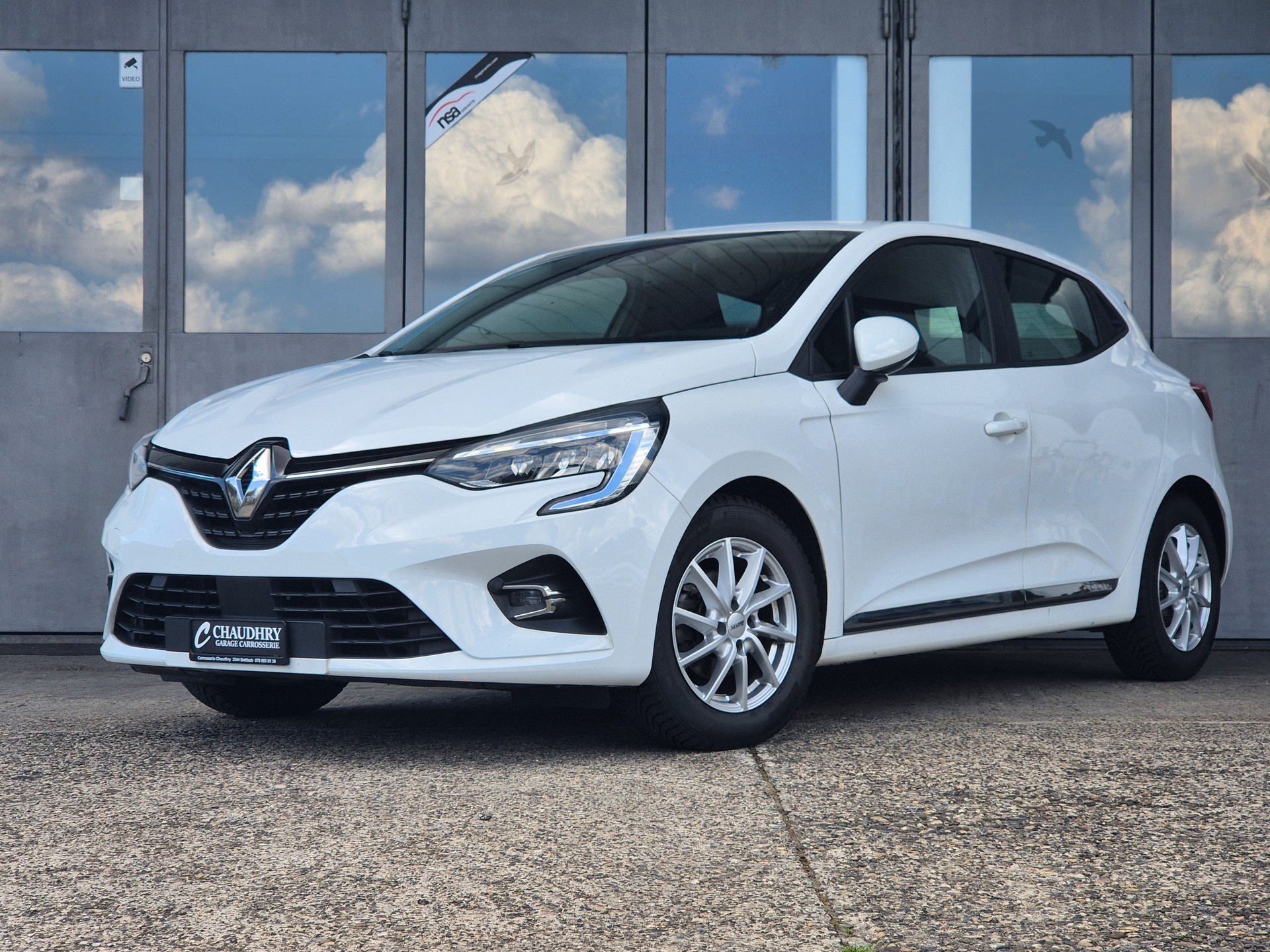 RENAULT Clio 1.0 Business-image-0