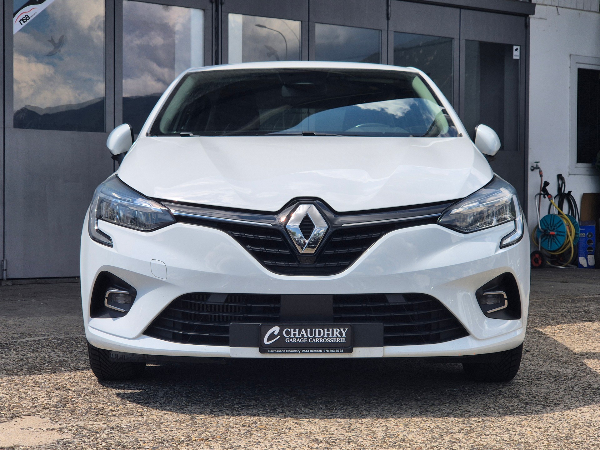 RENAULT Clio 1.0 Business-image-1