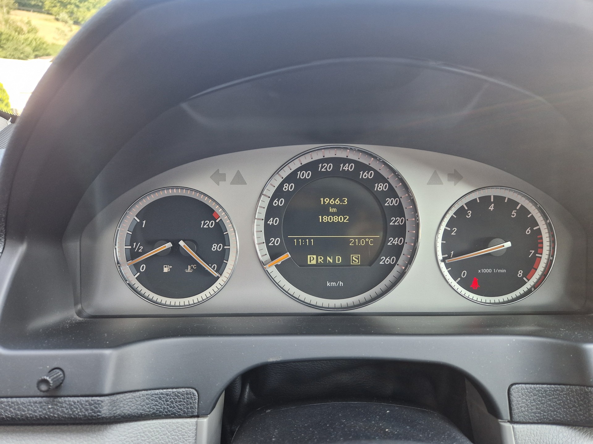 MERCEDES-BENZ C 350 Elégance 4Matic 7G-Tronic-image-9