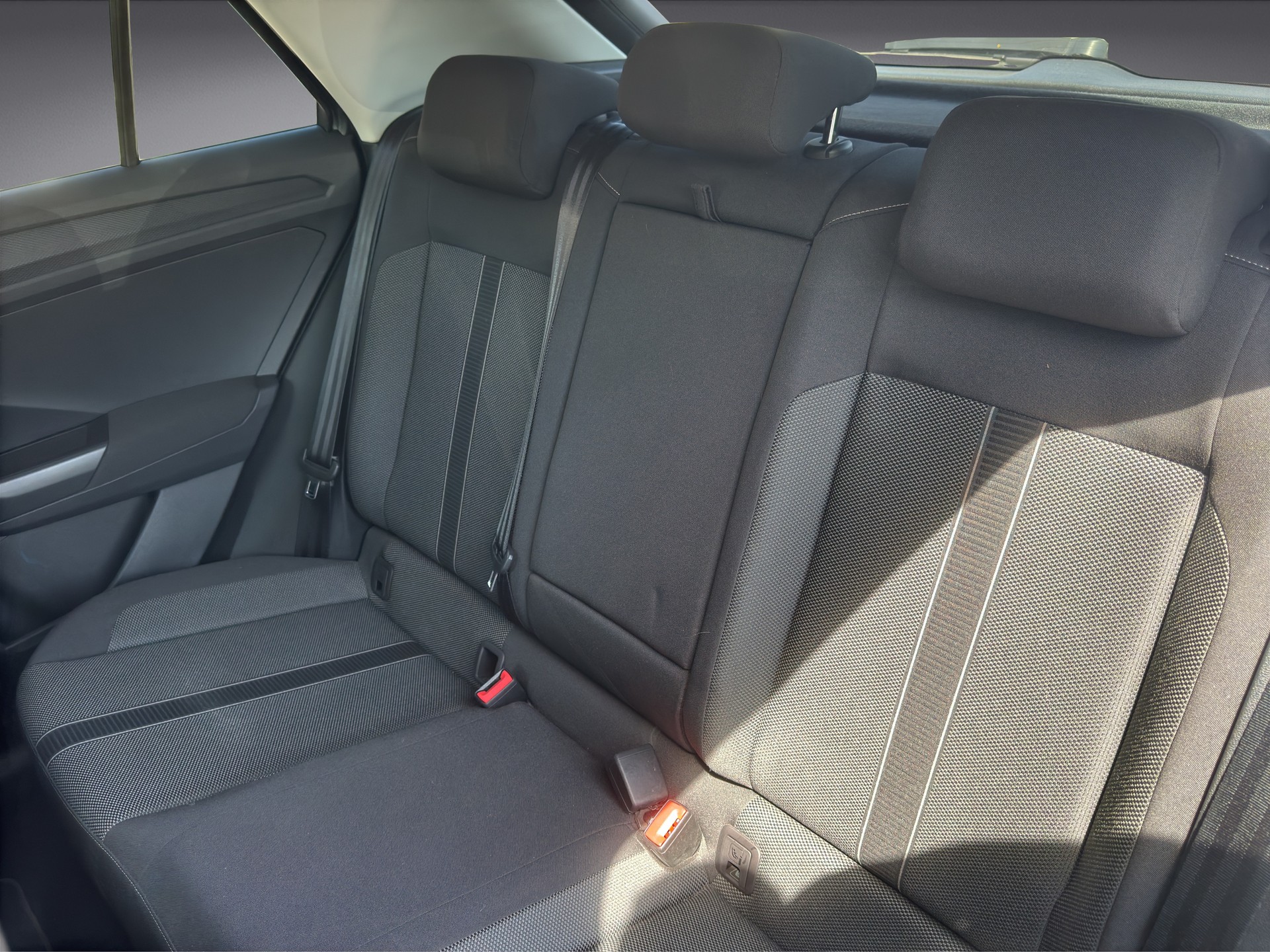 VW T-Roc 1.5 TSI Life DSG-image-12