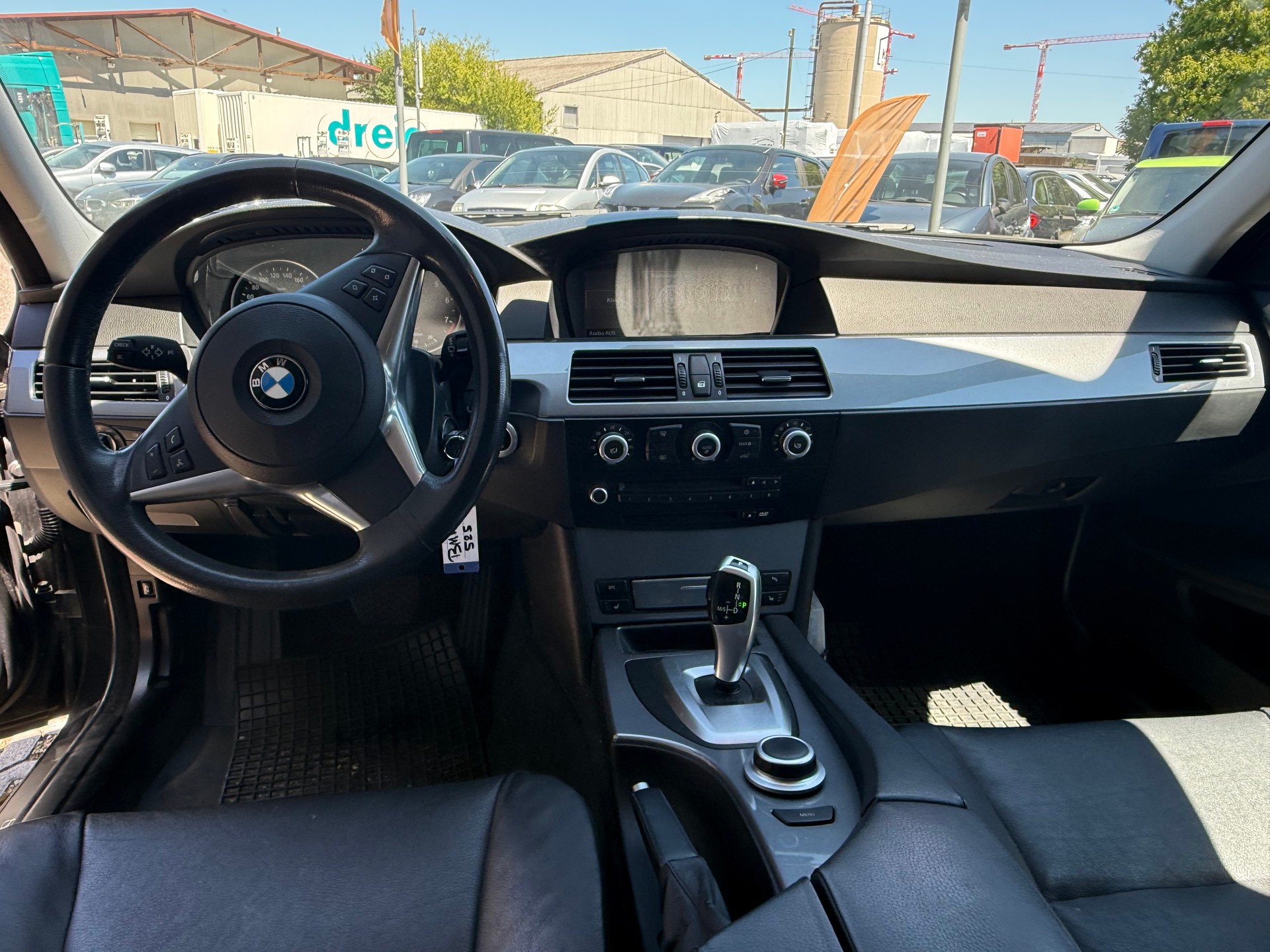 BMW 525i Touring Steptronic-image-8